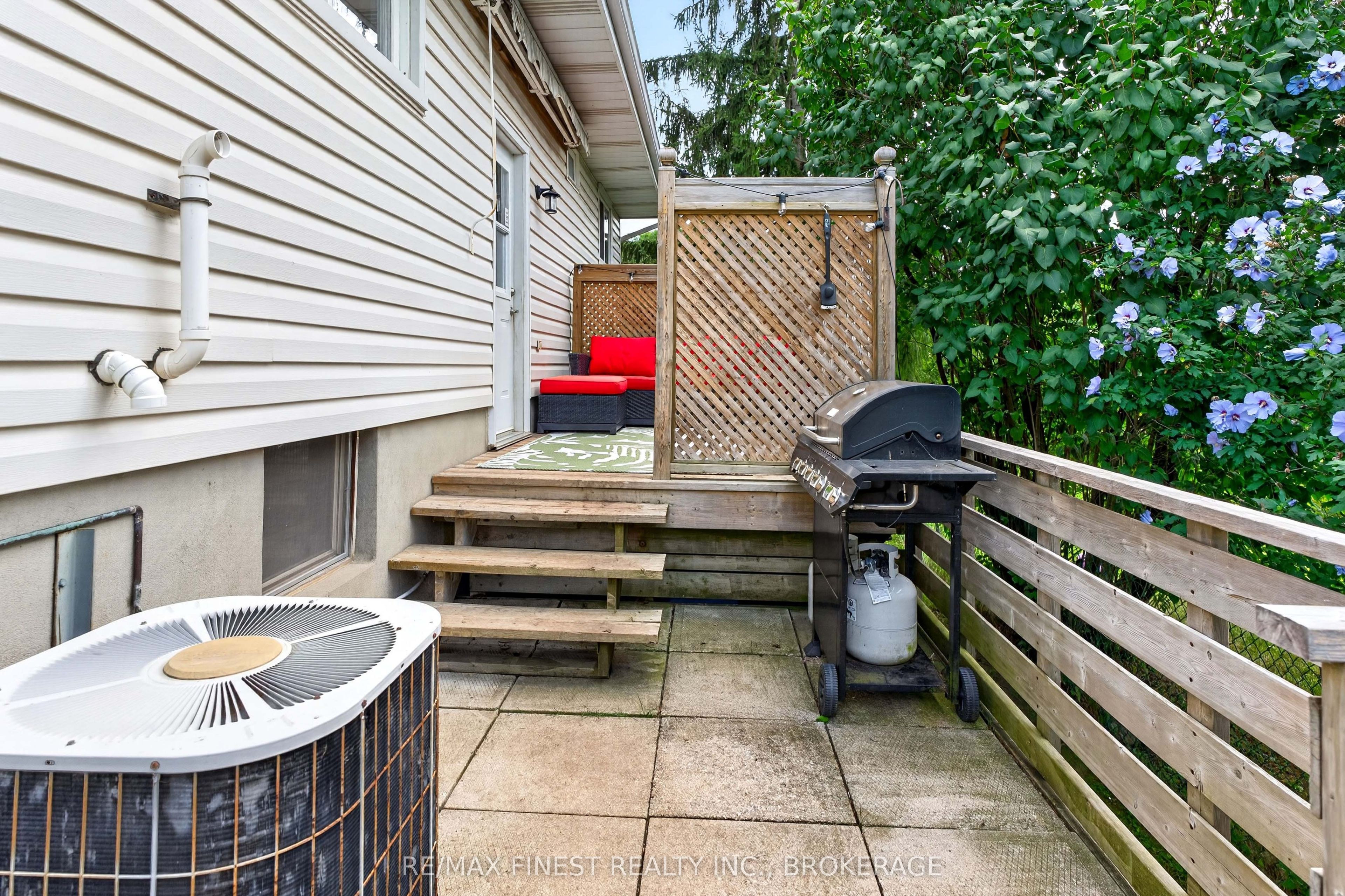 183 Westbury Avenue Property Photo 37