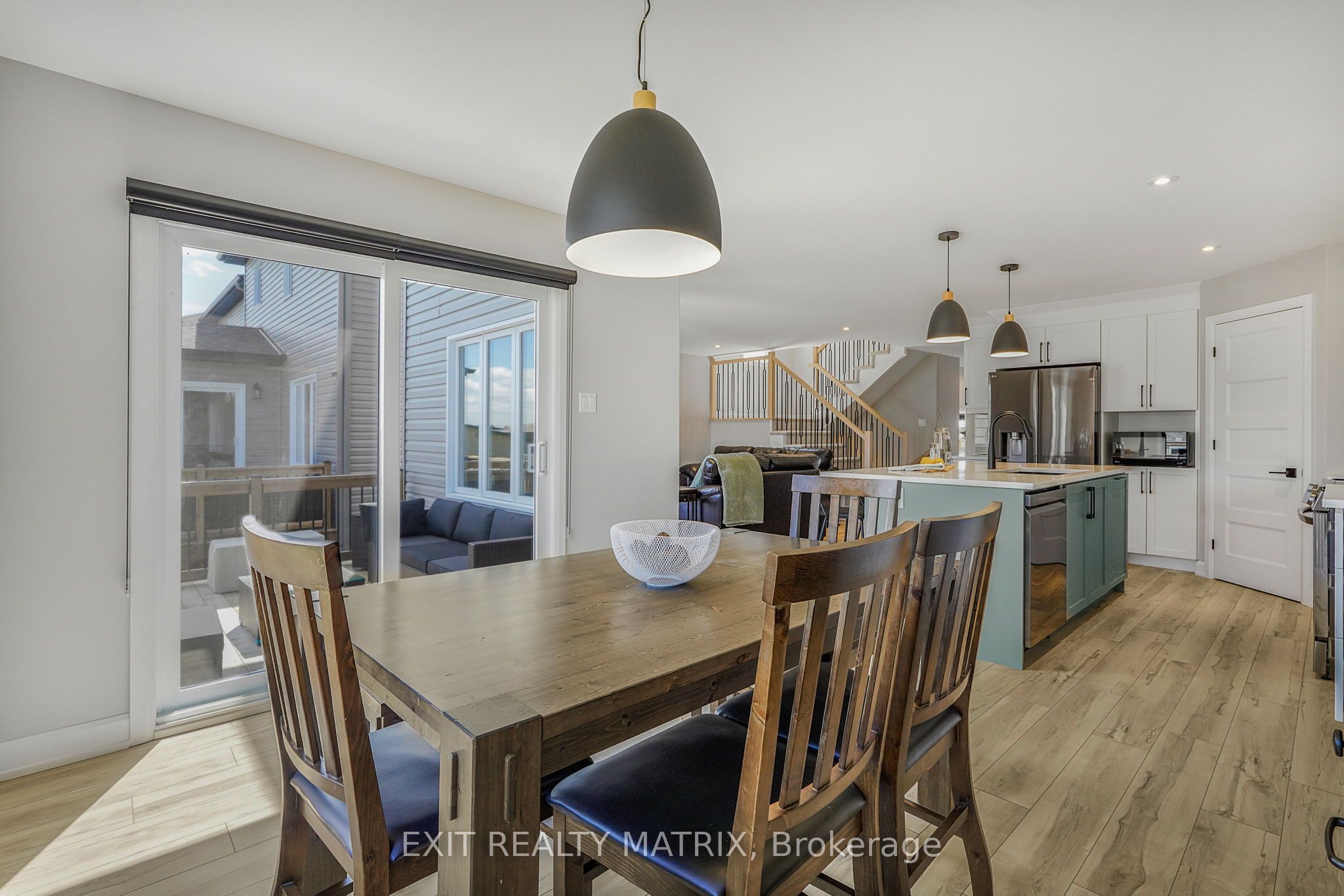 1202 Montblanc Crescent Property Photo 15