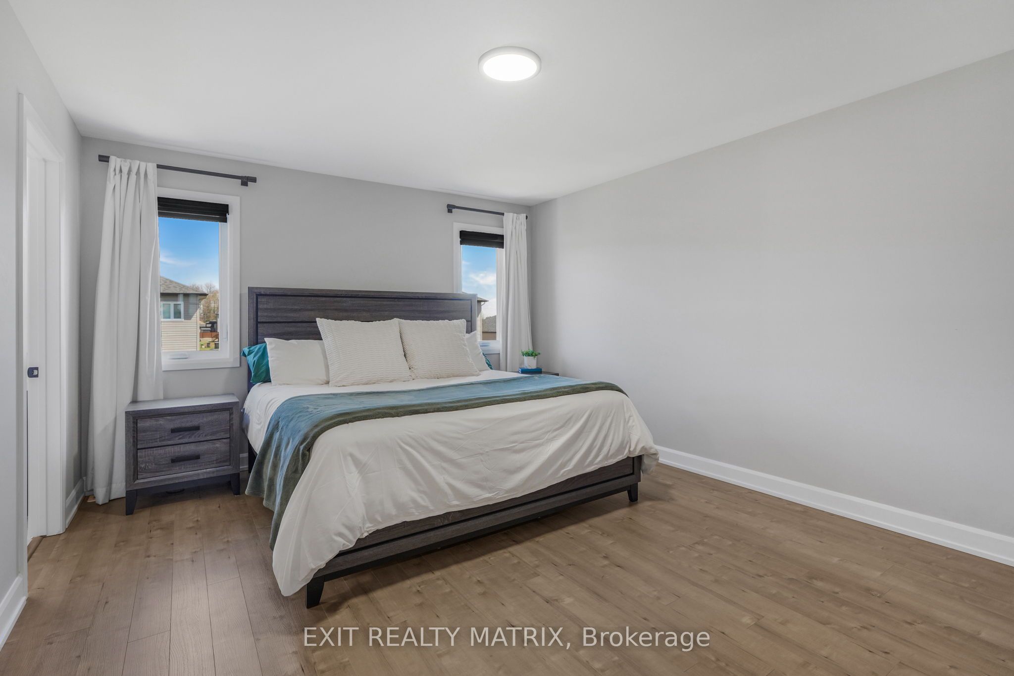 1202 Montblanc Crescent Property Photo 22