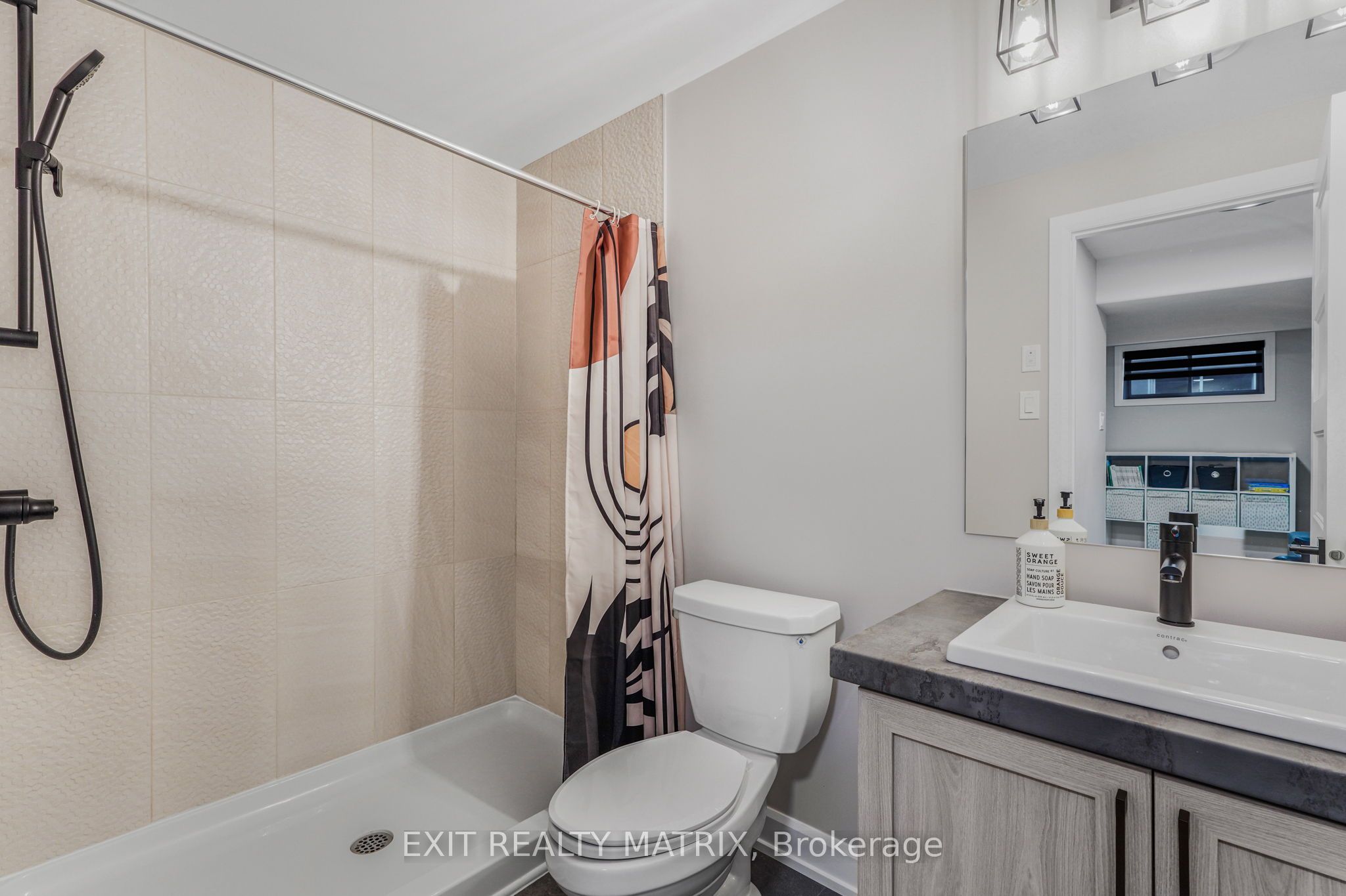 1202 Montblanc Crescent Property Photo 29