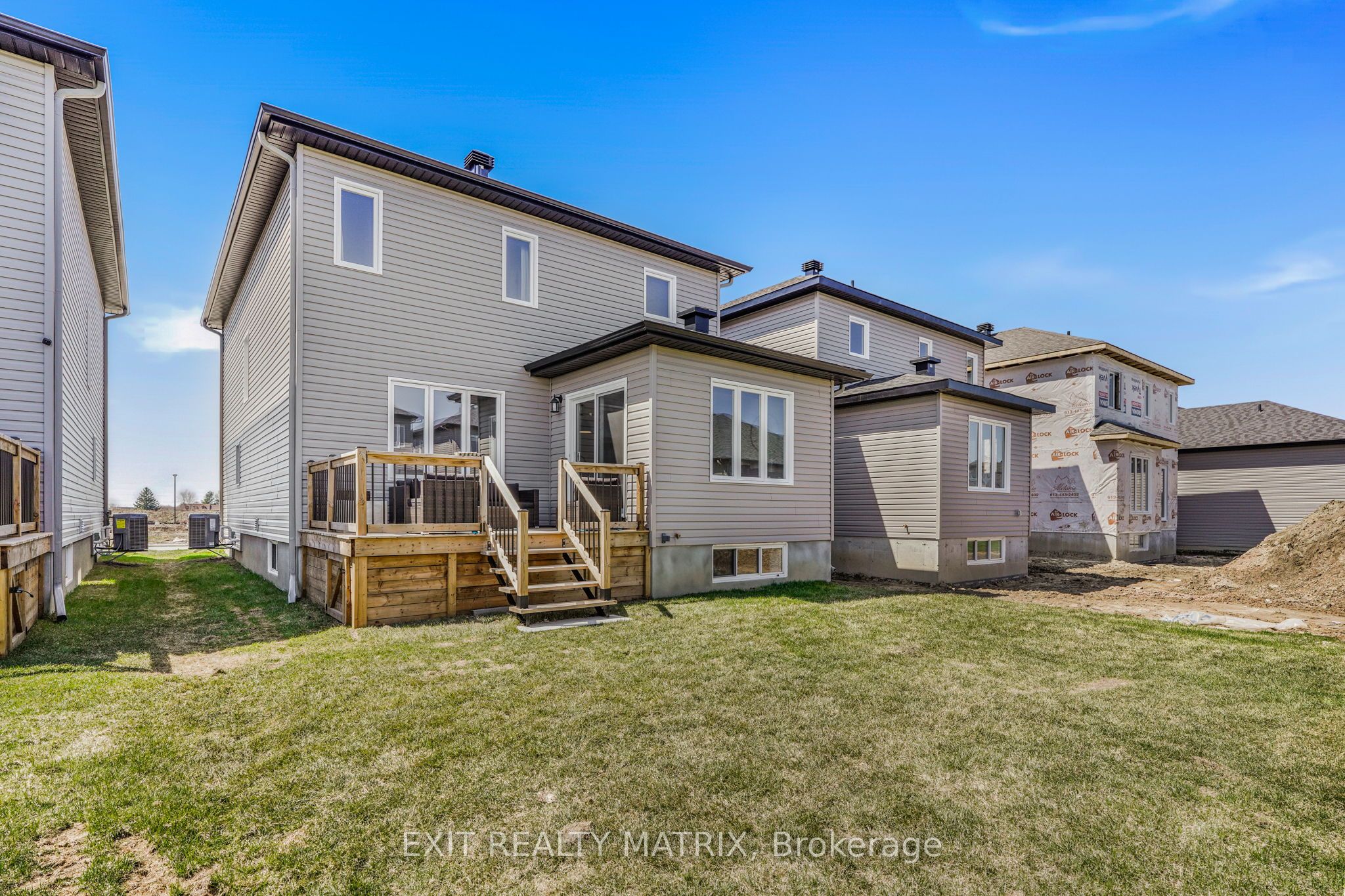 1202 Montblanc Crescent Property Photo 31