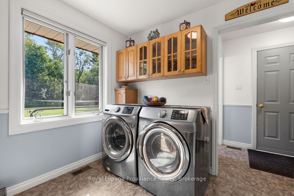 794 Foxboro Stirling Road Property Photo 13