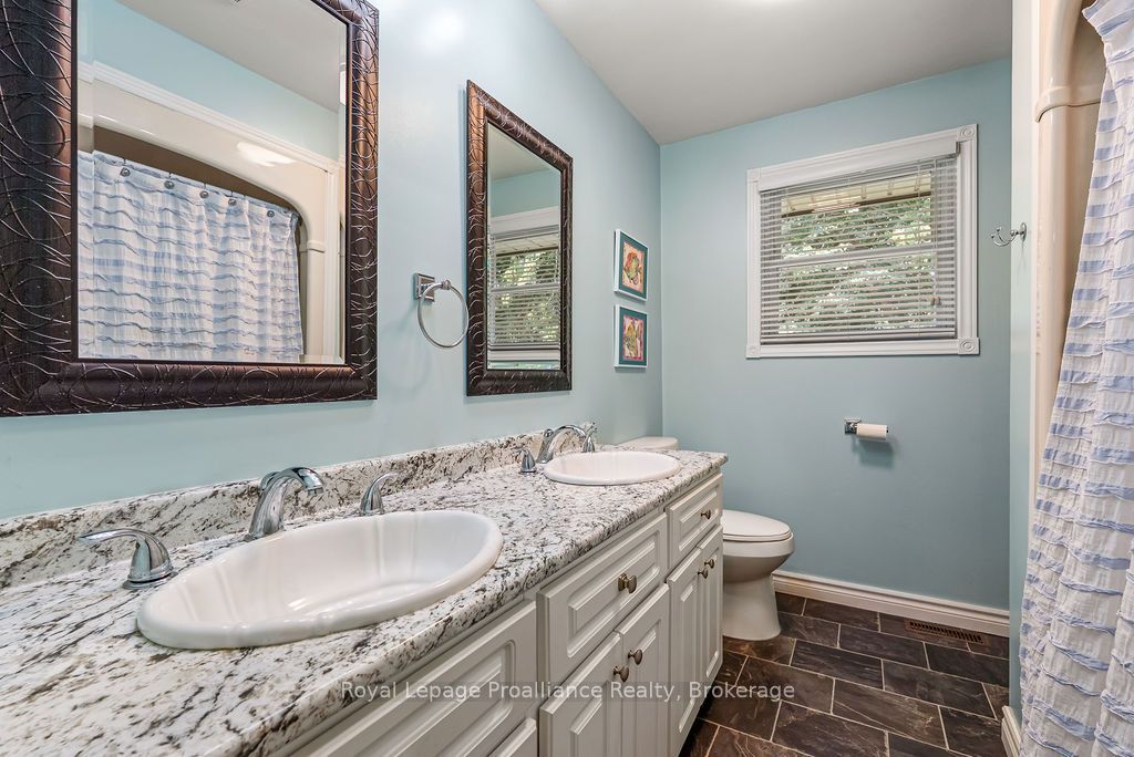 794 Foxboro Stirling Road Property Photo 17
