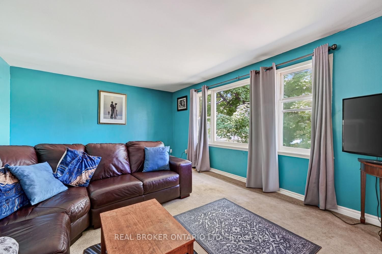 5397 Roger Stevens Drive Property Photo 5