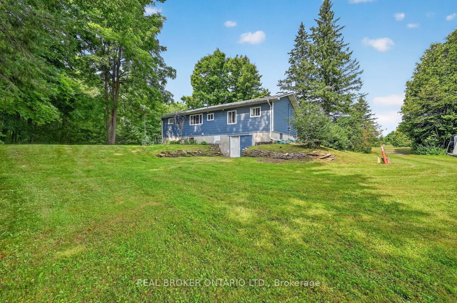 5397 Roger Stevens Drive Property Photo 34