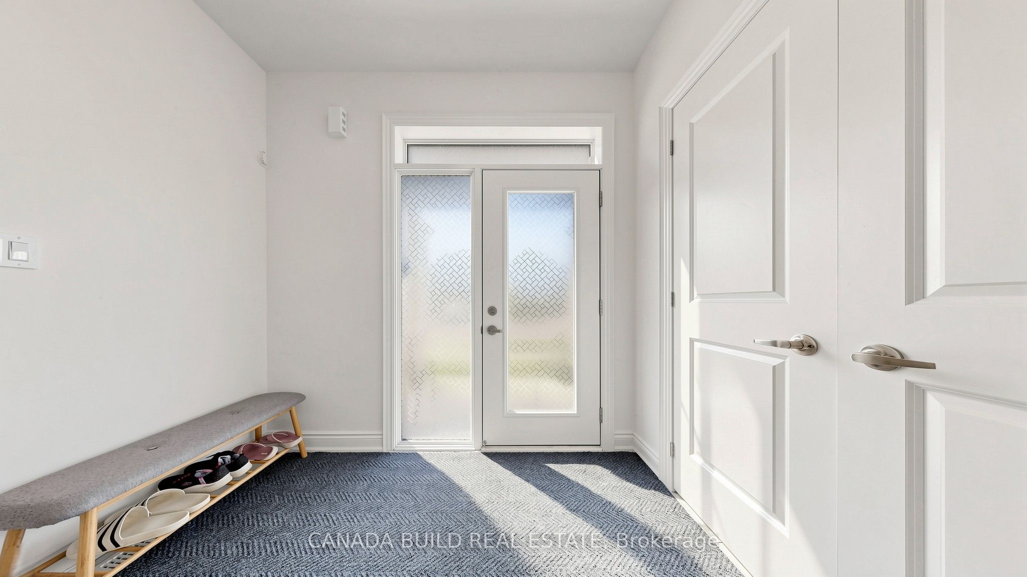 104 Henshaw Drive Property Photo 4