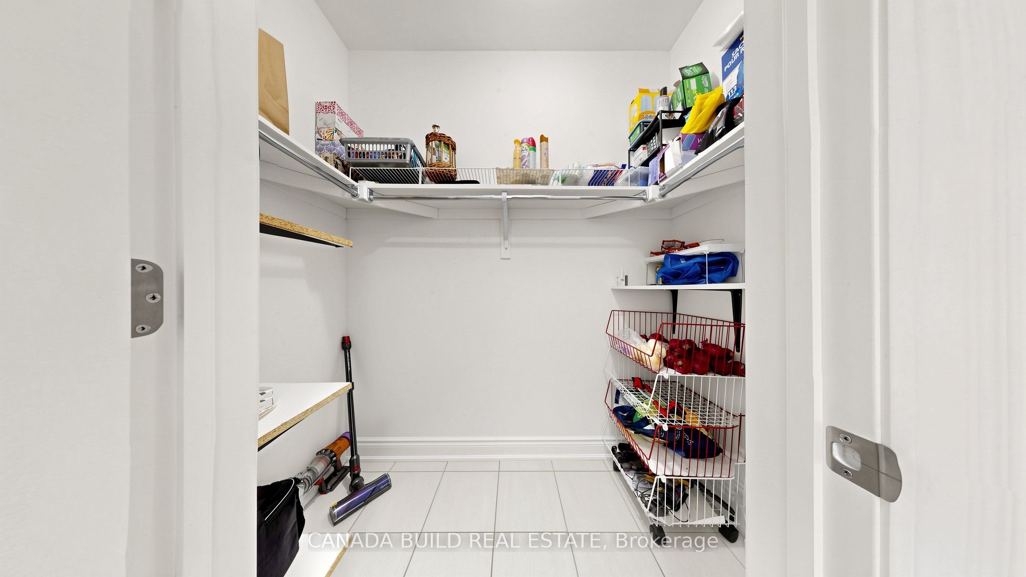 104 Henshaw Drive Property Photo 13