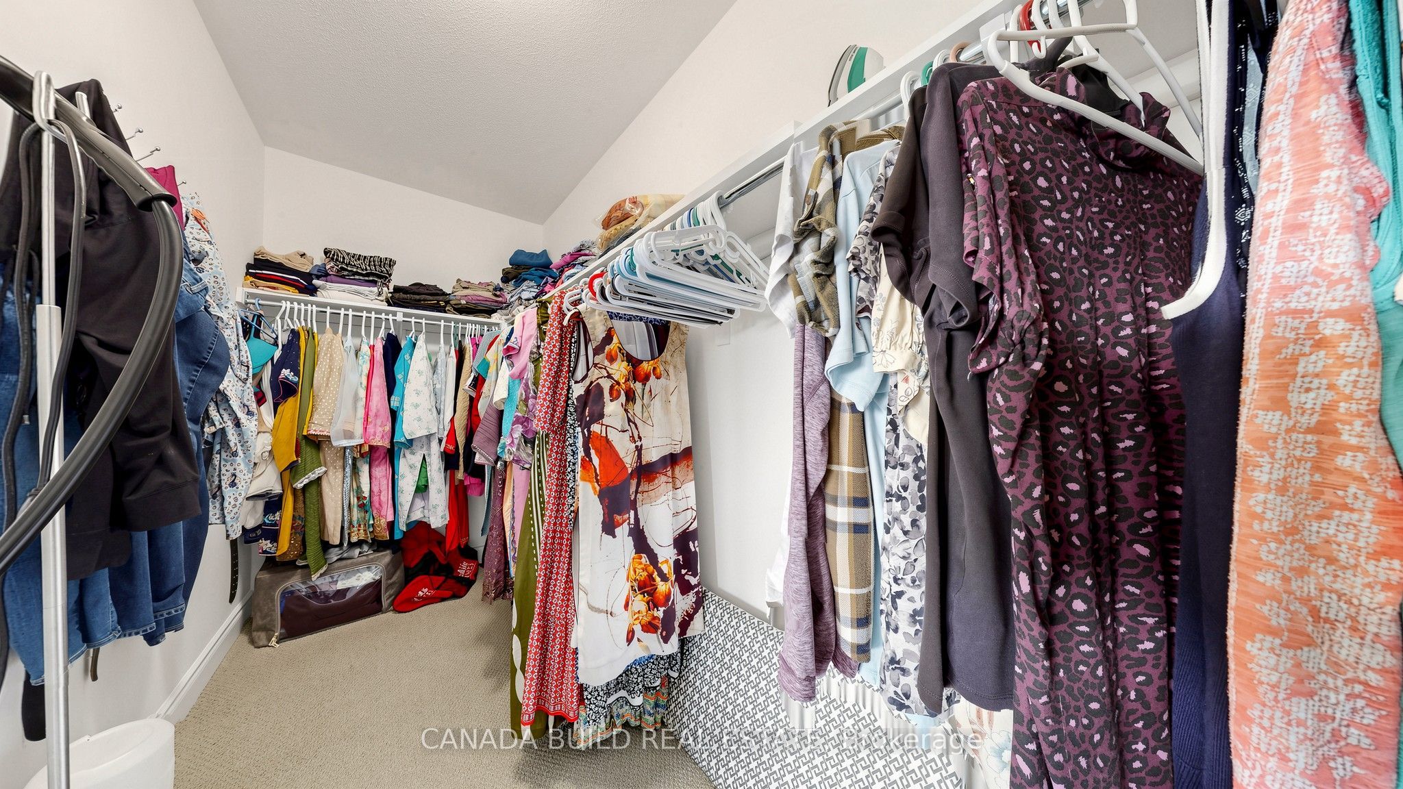 104 Henshaw Drive Property Photo 23