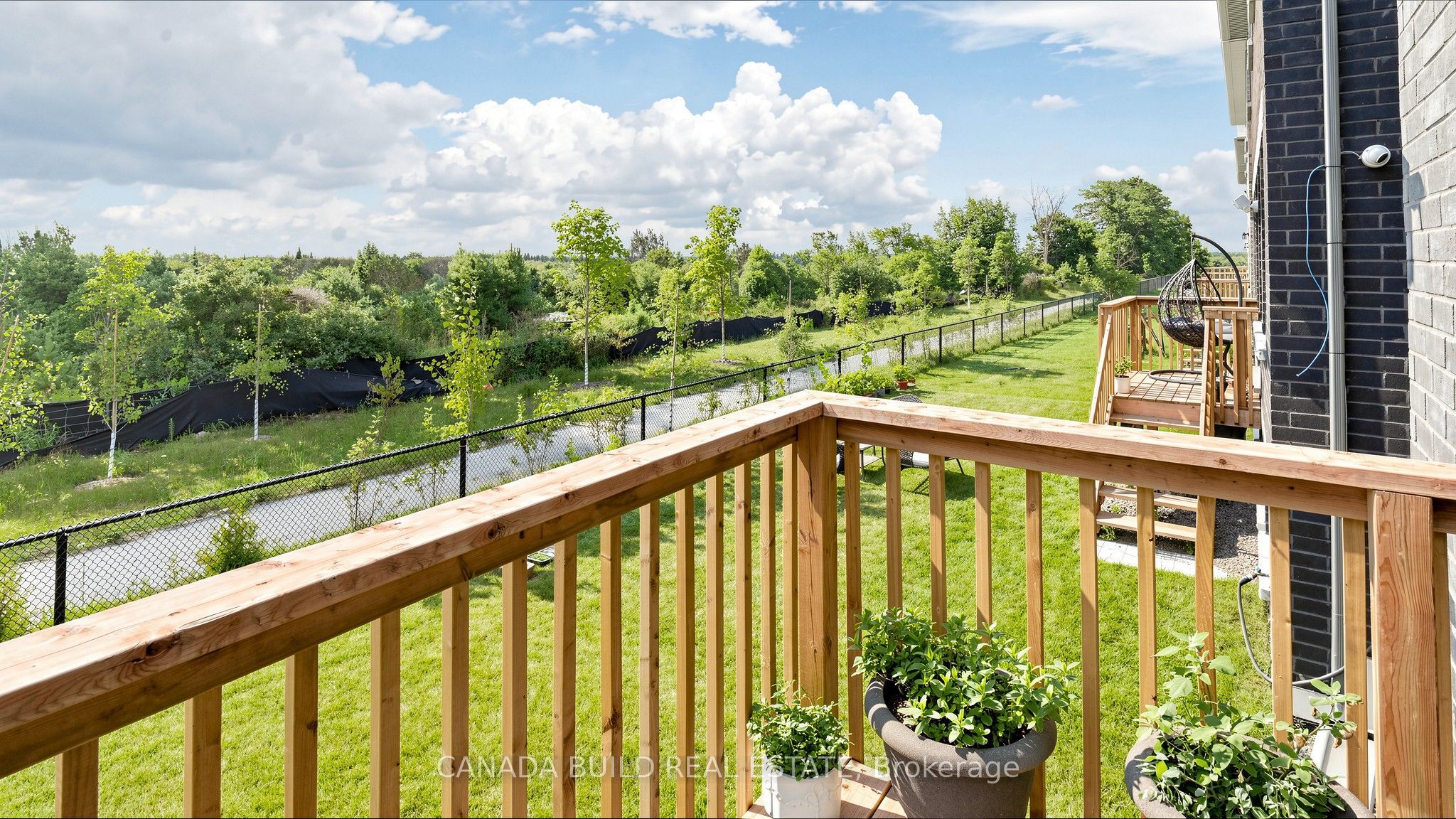 104 Henshaw Drive Property Photo 34