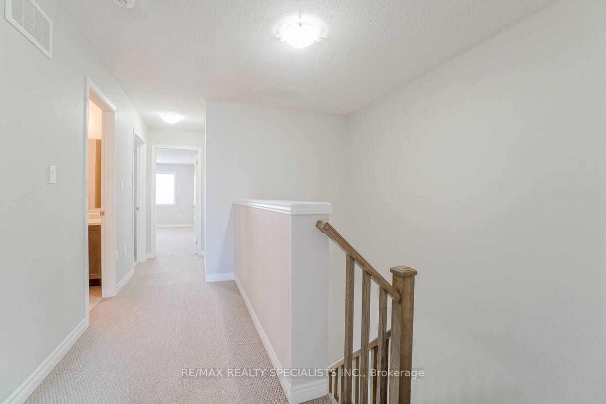 70 Bradbury Road Property Photo 17
