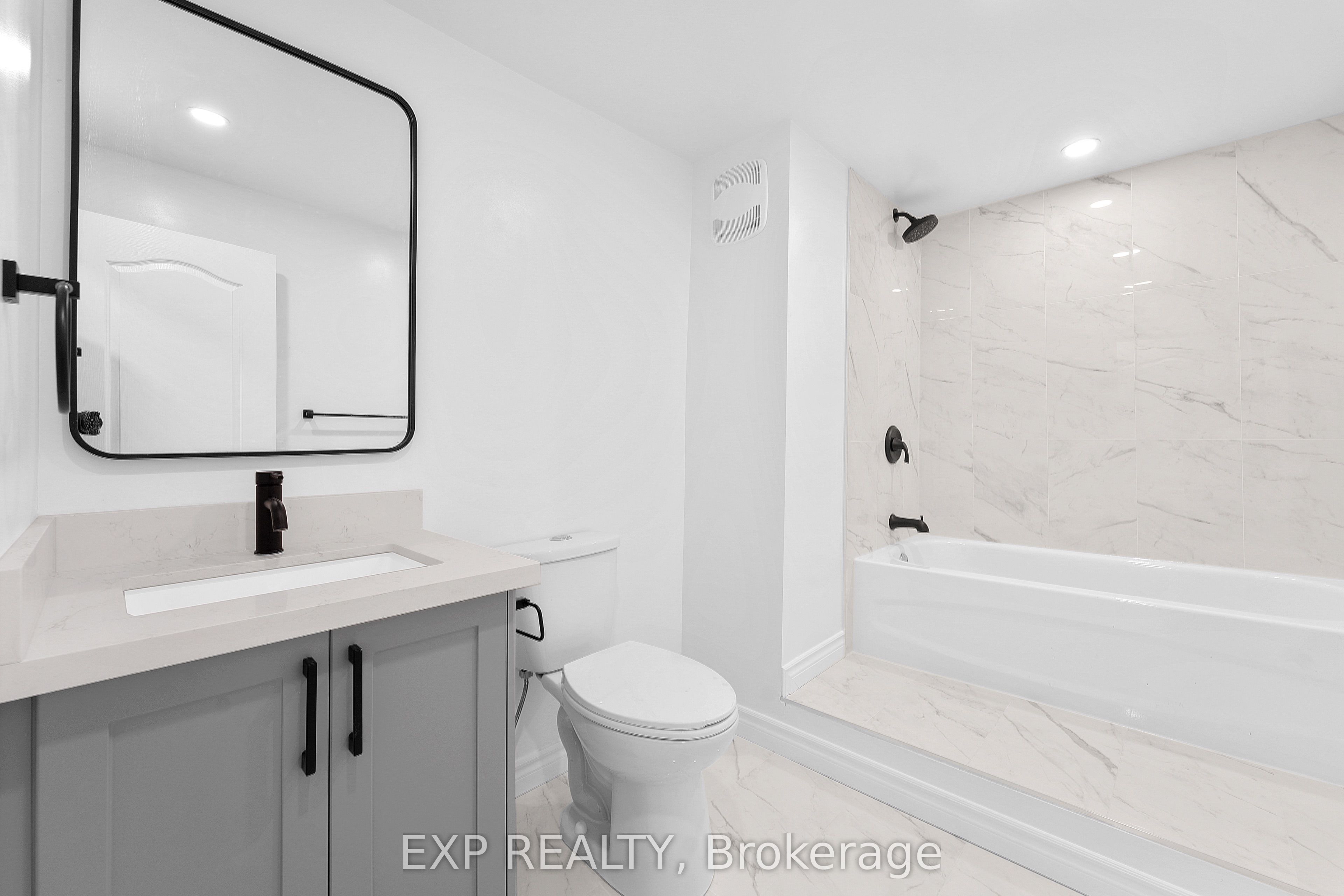 165 Main Street Unit 1 Property Photo 10