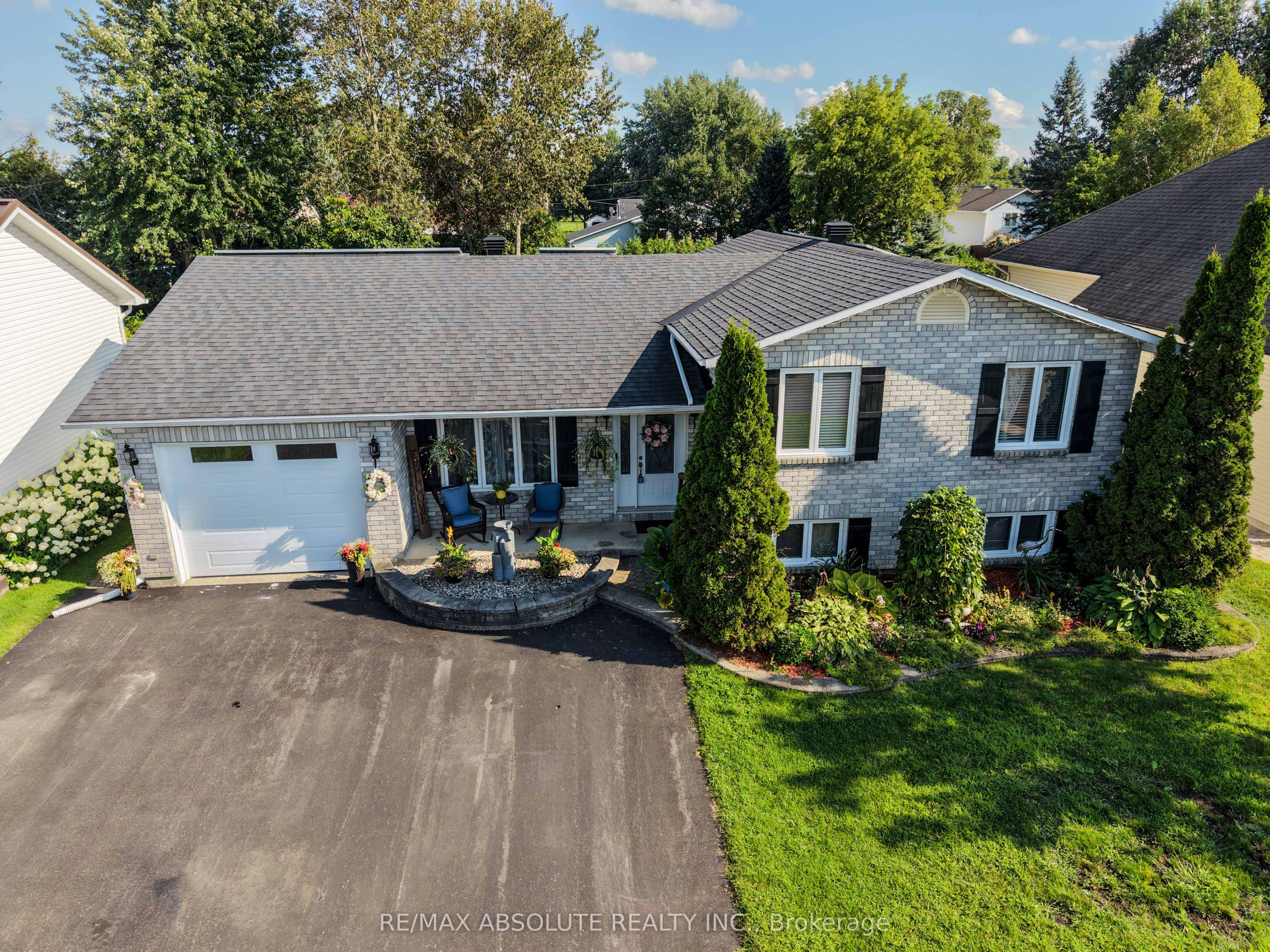 54 Albert Street Property Photo 4
