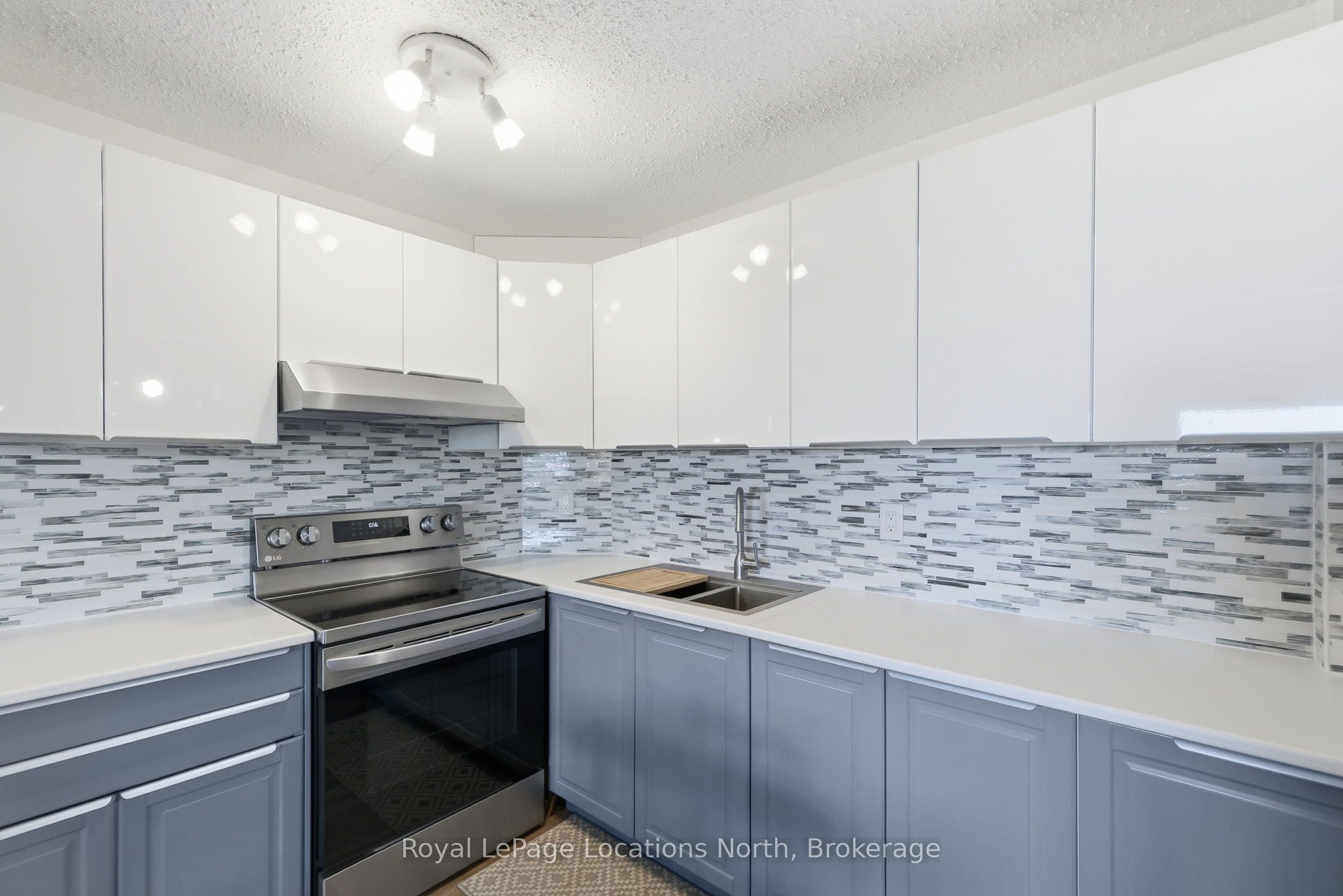 209472 Highway 26 Highway 25 Property Photo 8