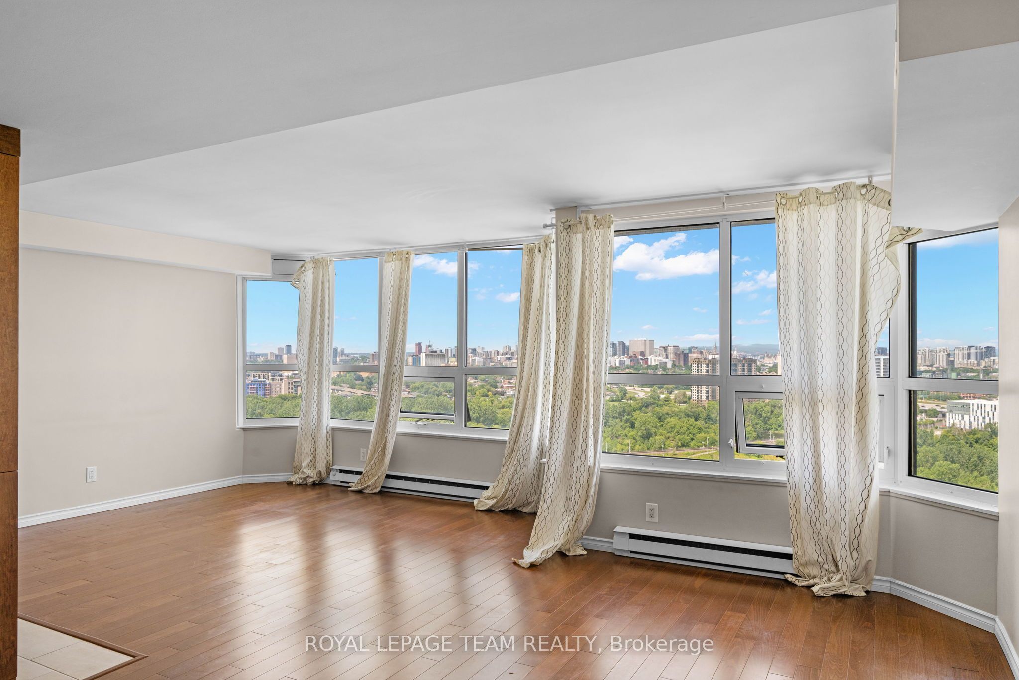1500 Riverside Drive 2408 Property Photo 18