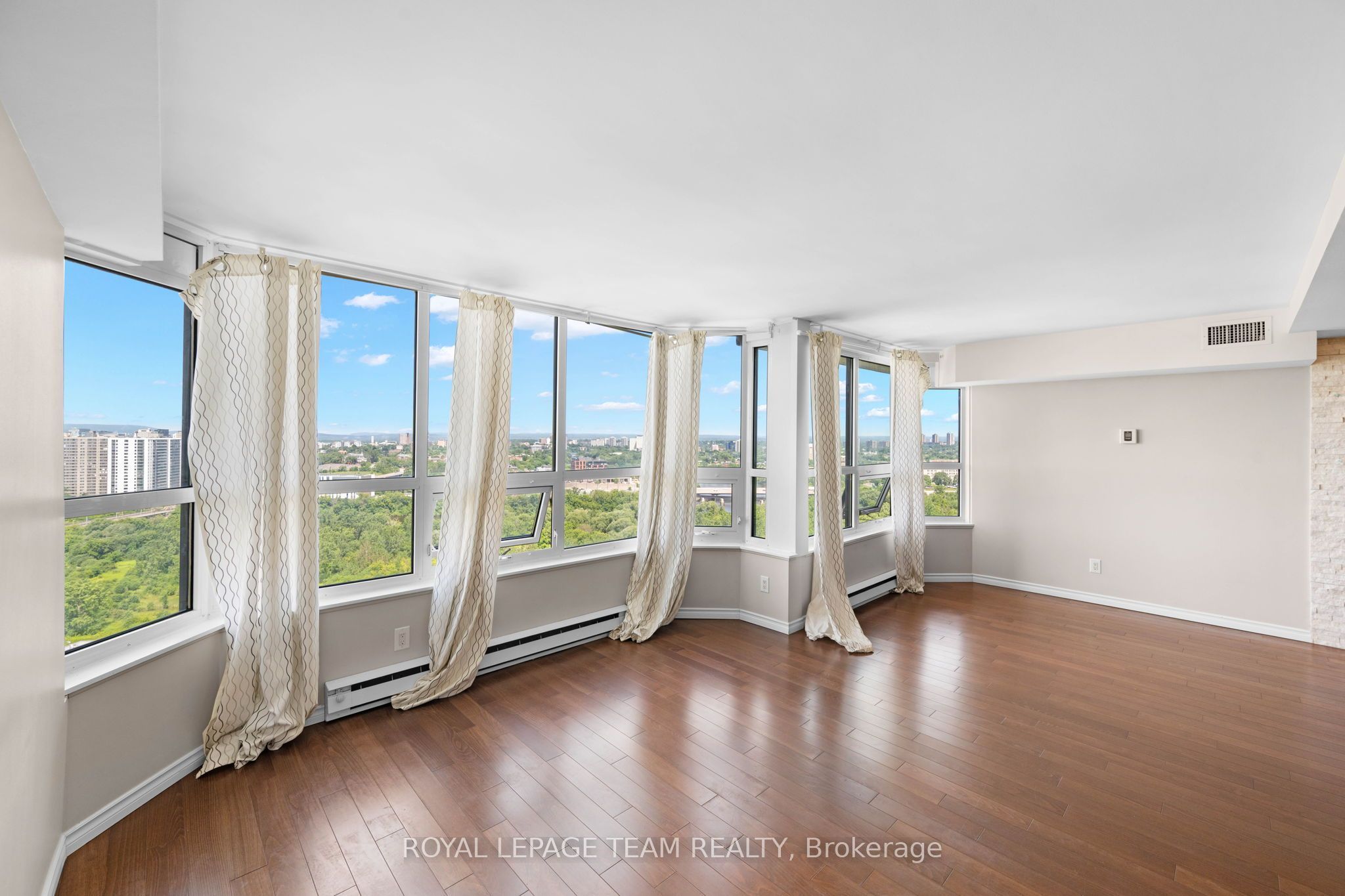 1500 Riverside Drive 2408 Property Photo 19