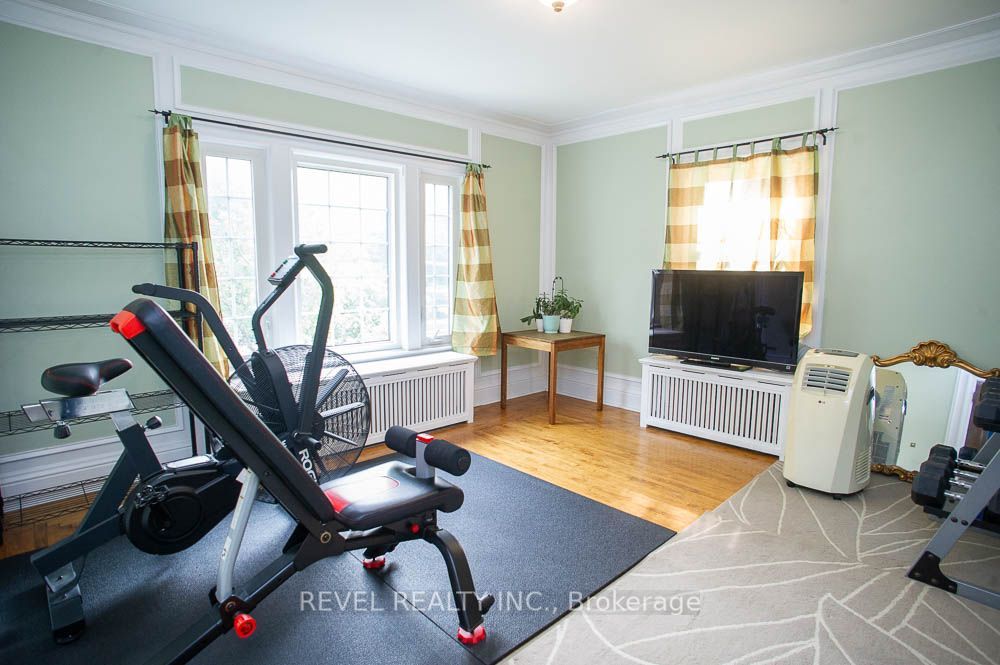 116 Dufferin Avenue Property Photo 24