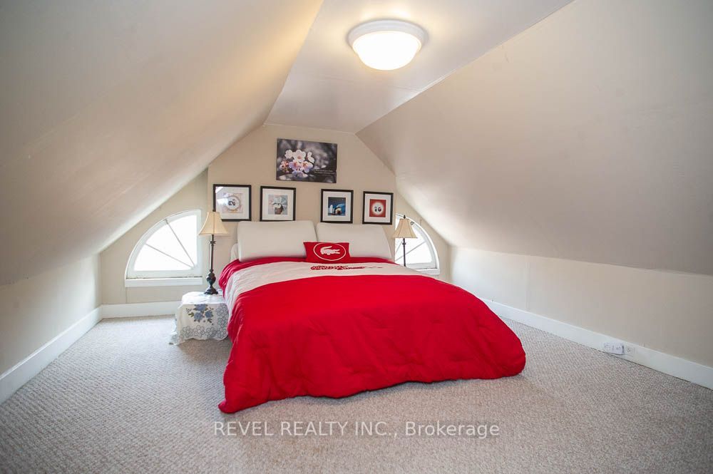 116 Dufferin Avenue Property Photo 31