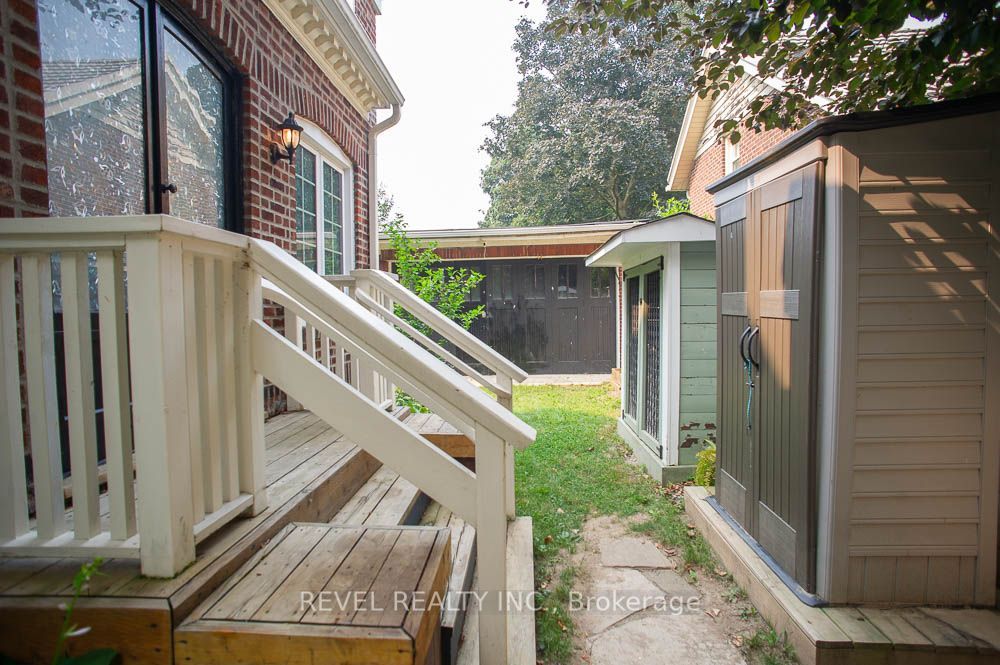 116 Dufferin Avenue Property Photo 33