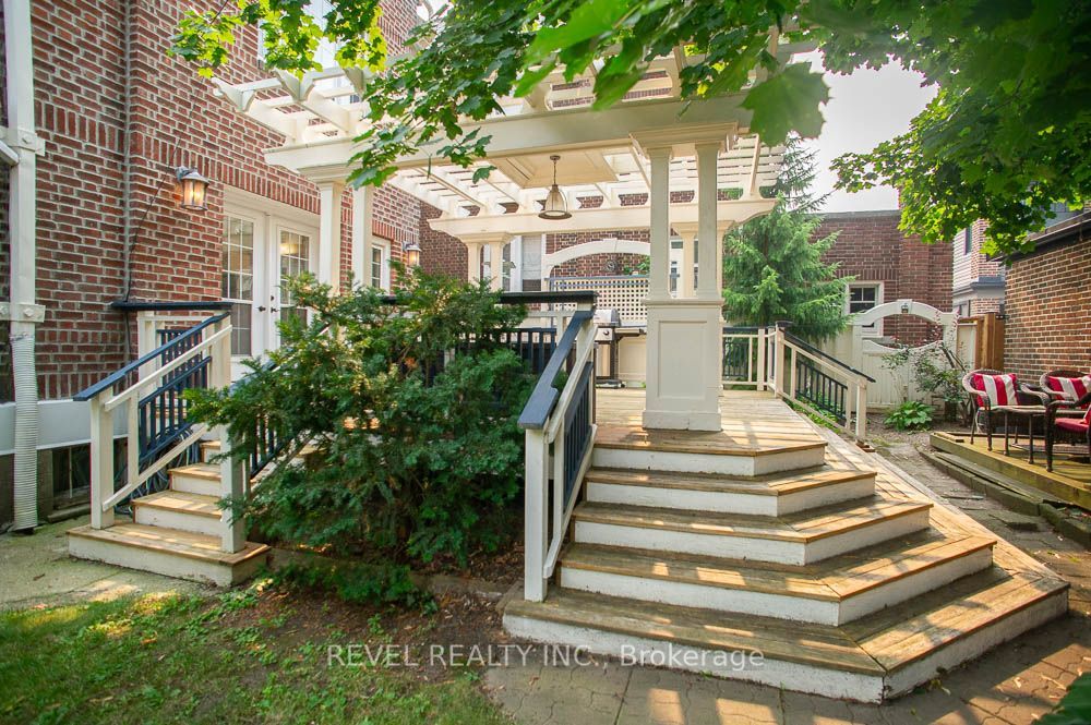 116 Dufferin Avenue Property Photo 35