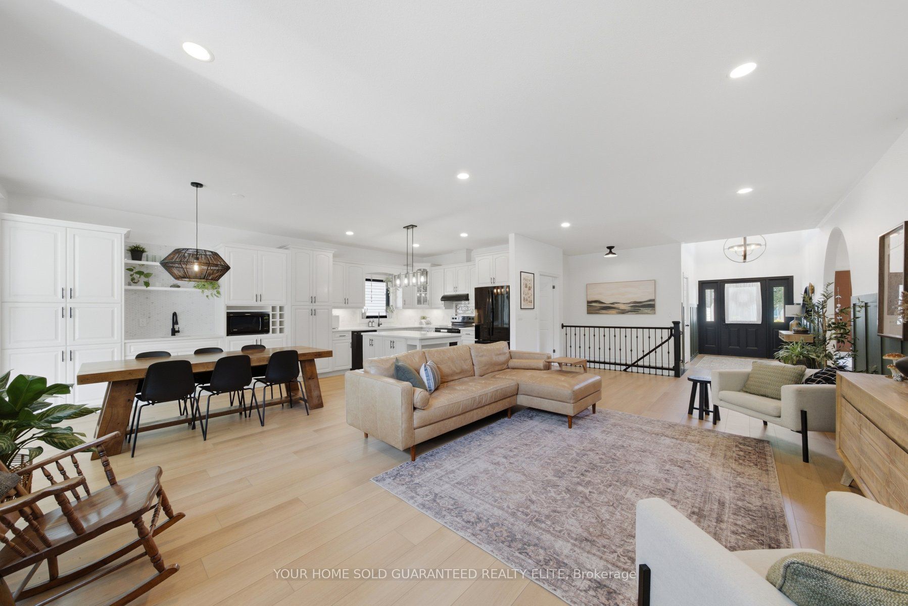 395 Foxtail Avenue Property Photo 8