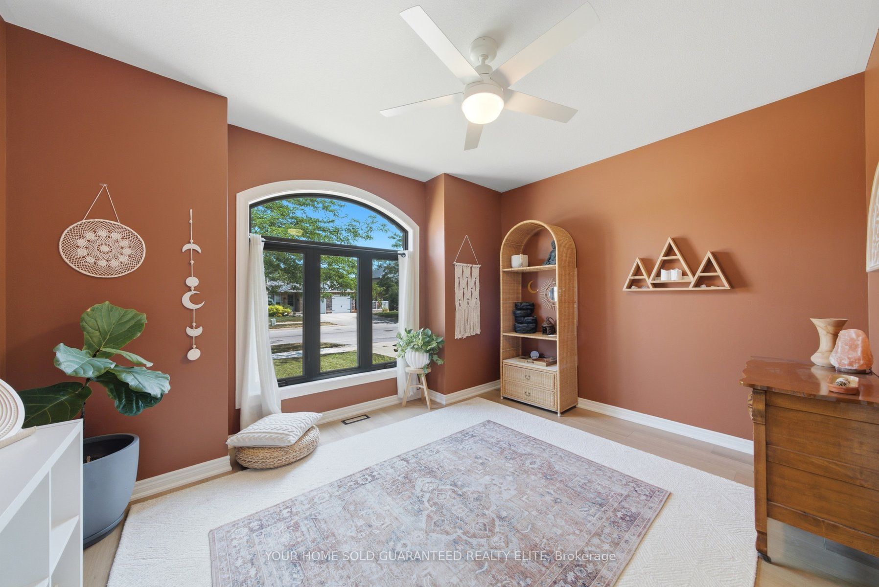 395 Foxtail Avenue Property Photo 18