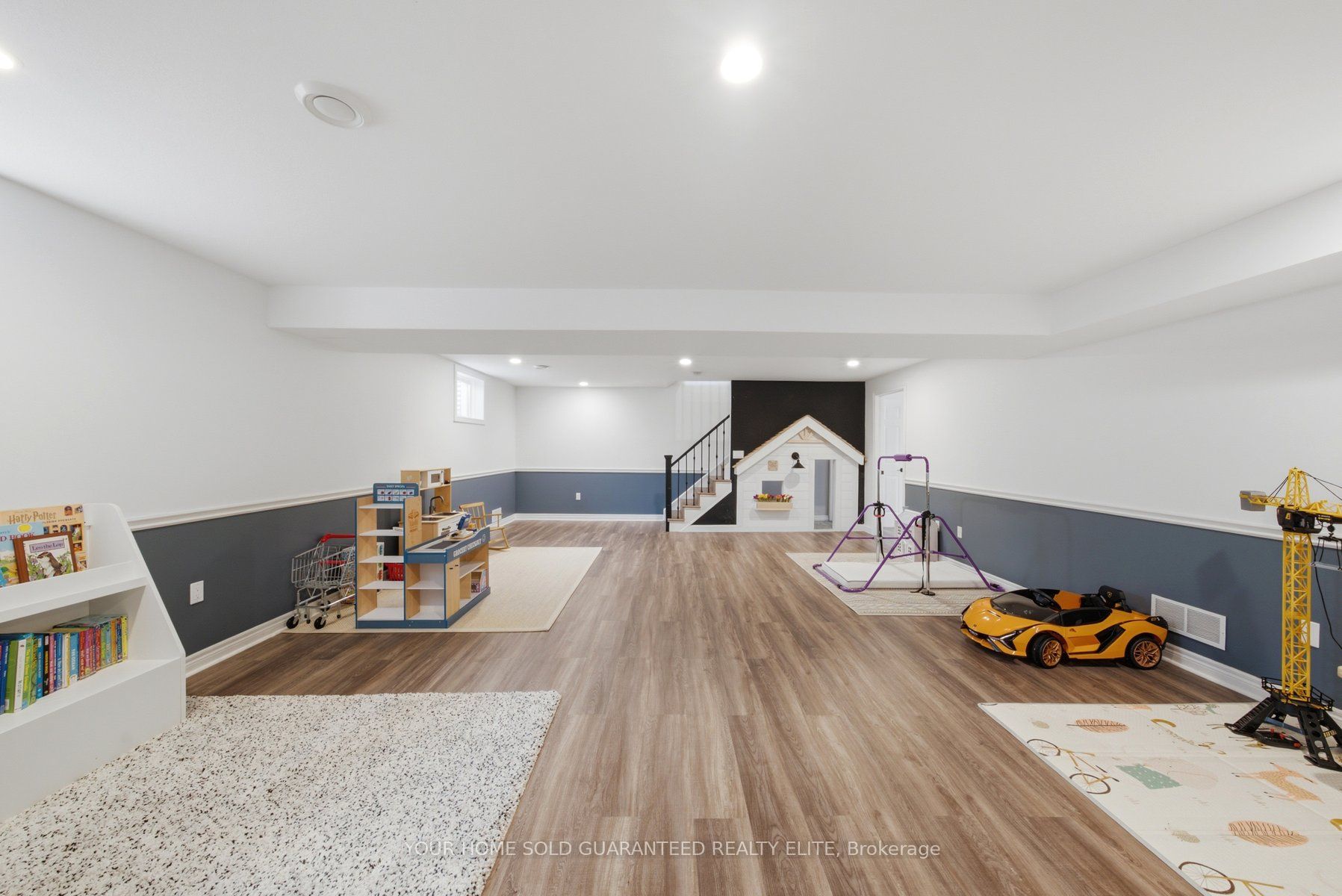 395 Foxtail Avenue Property Photo 26