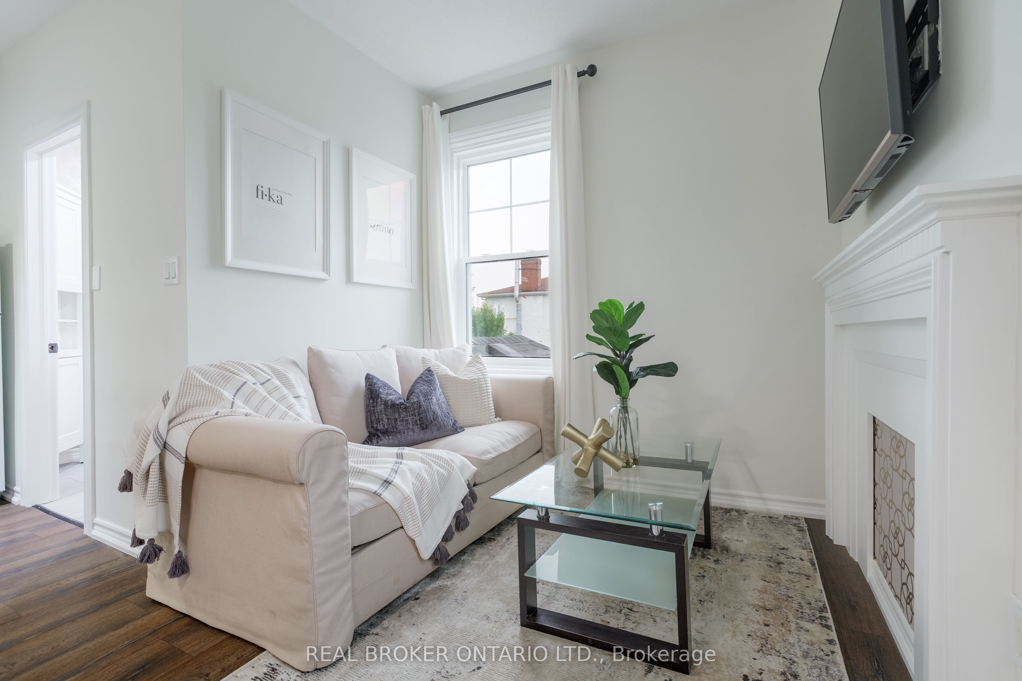 46 Murray Street E Property Photo 29