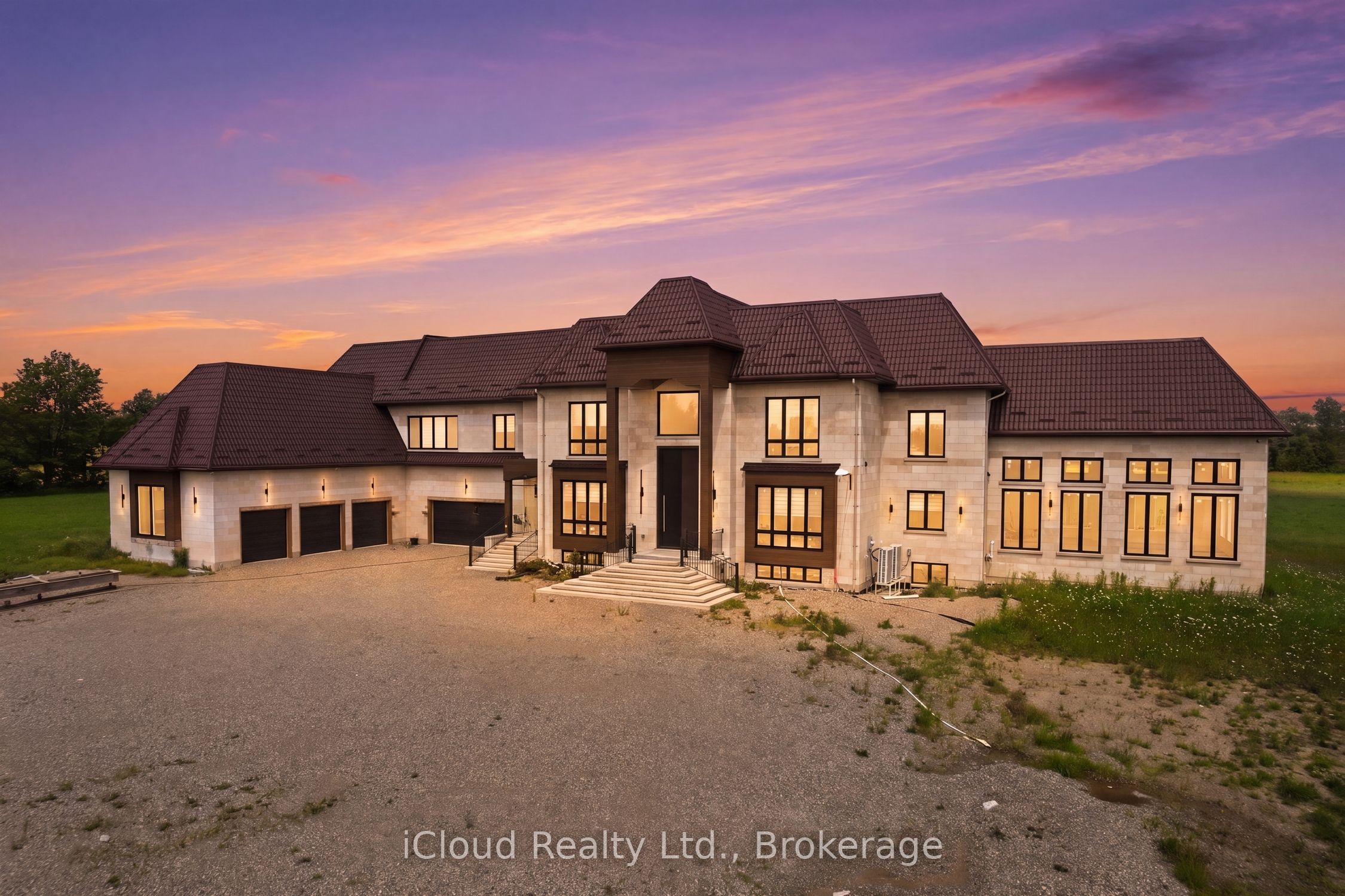 674525 Hurontario Street Property Photo 1