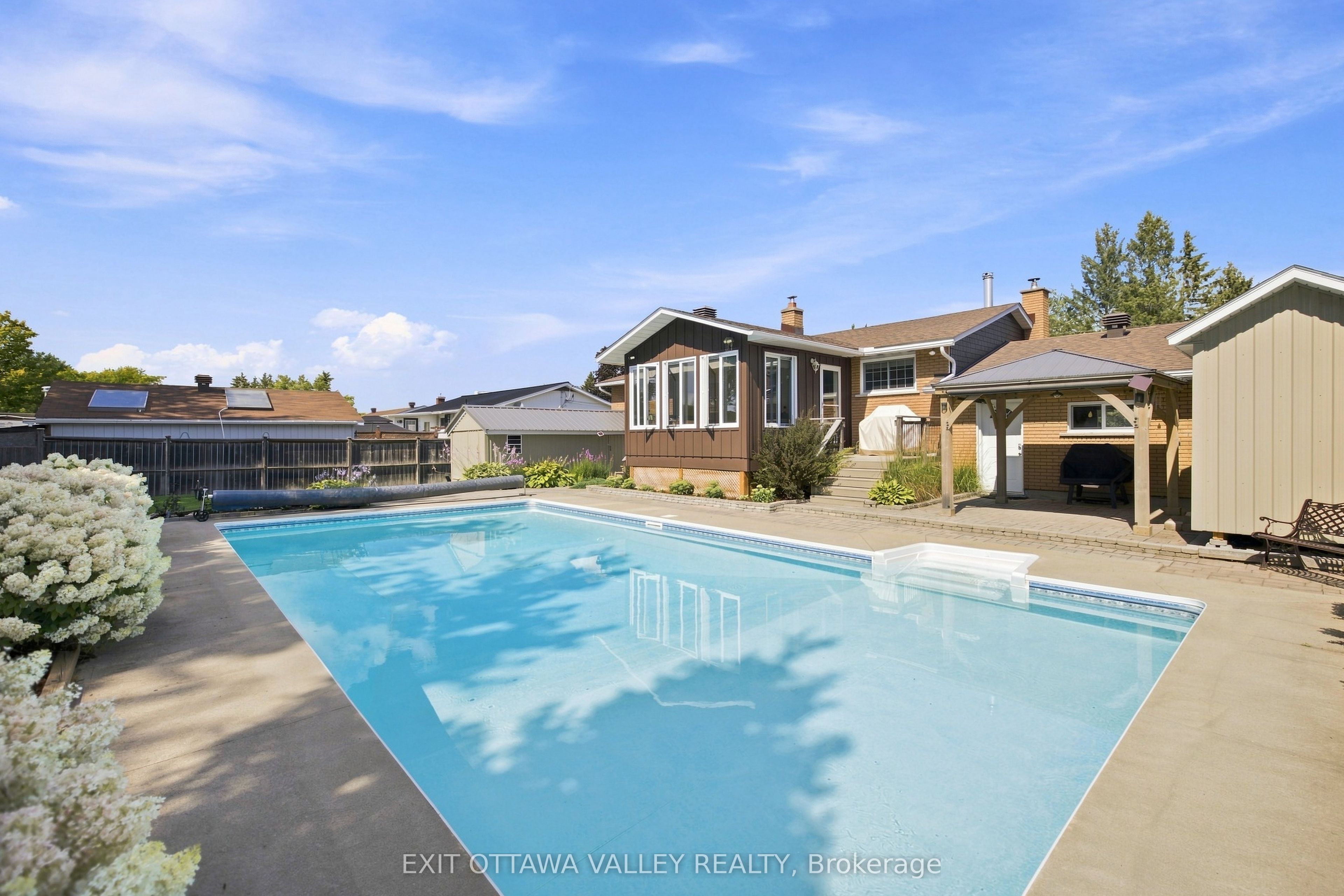 5 Valley Street Property Photo 15