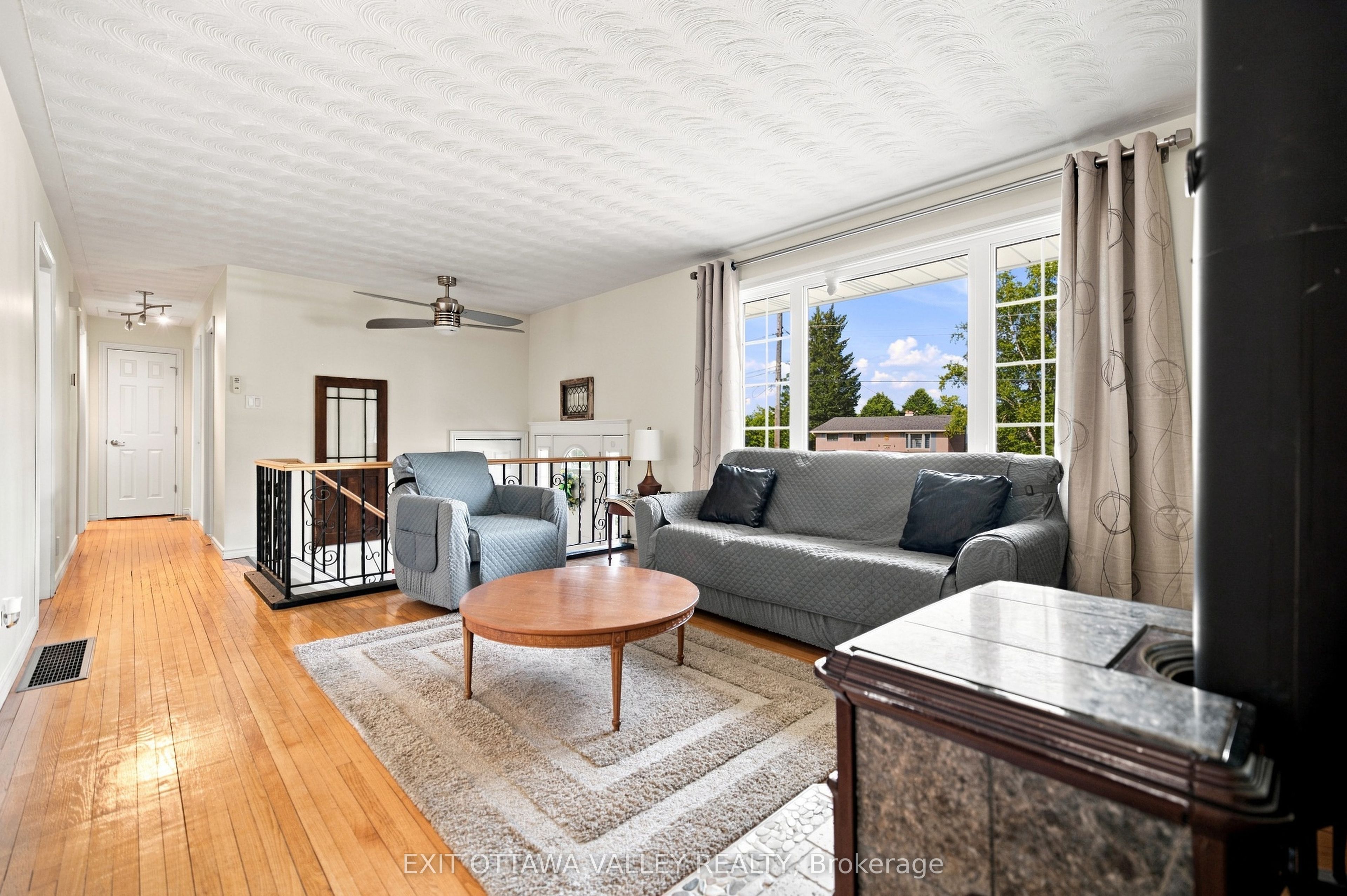 5 Valley Street Property Photo 20