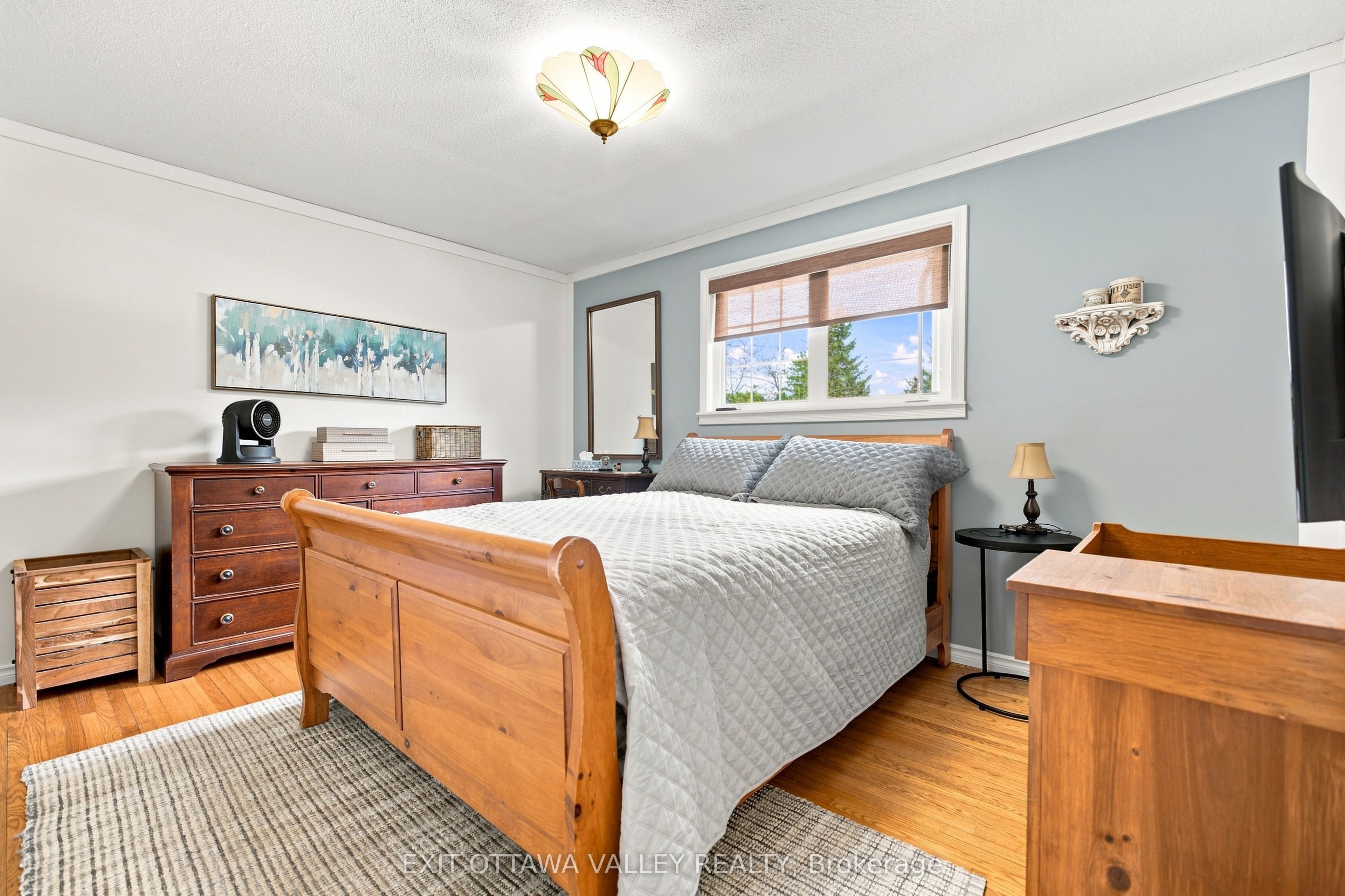 5 Valley Street Property Photo 33