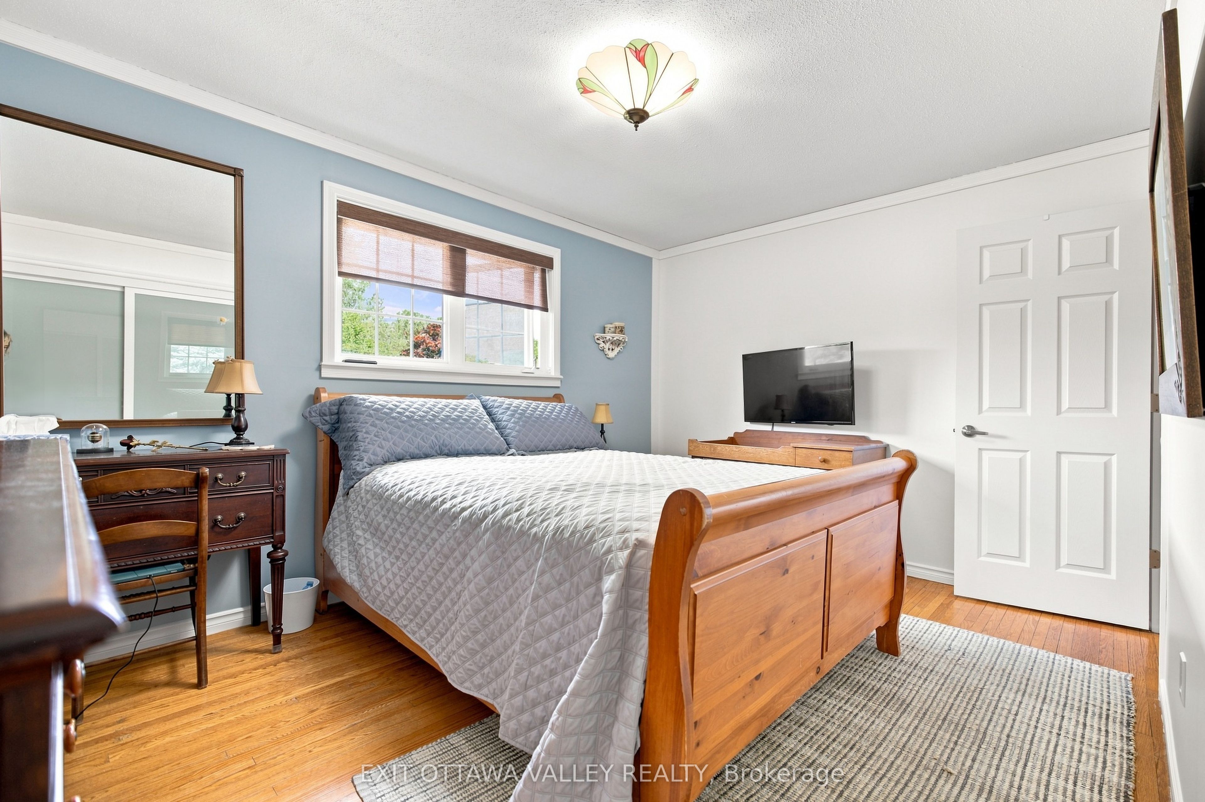 5 Valley Street Property Photo 34