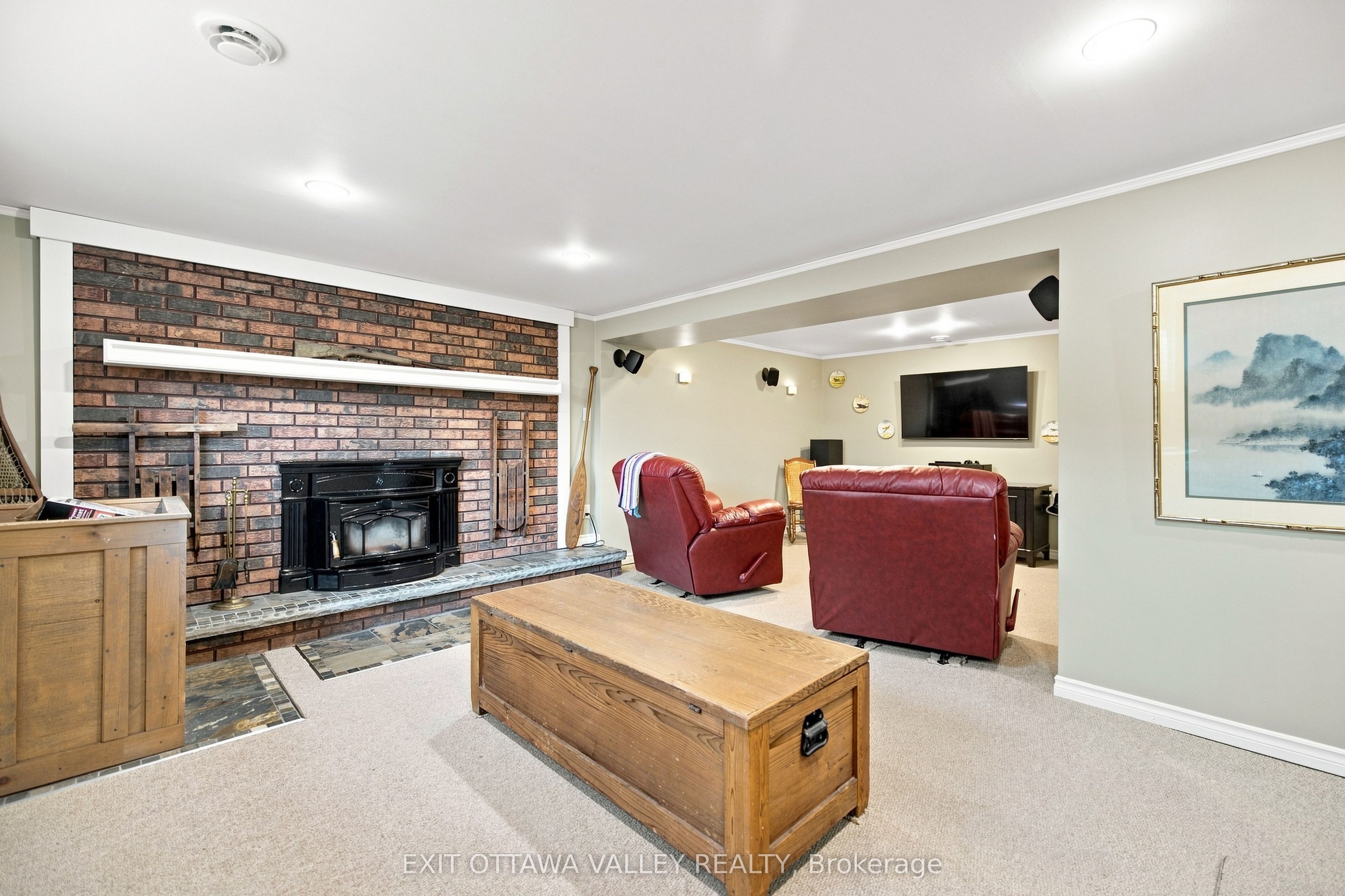 5 Valley Street Property Photo 42