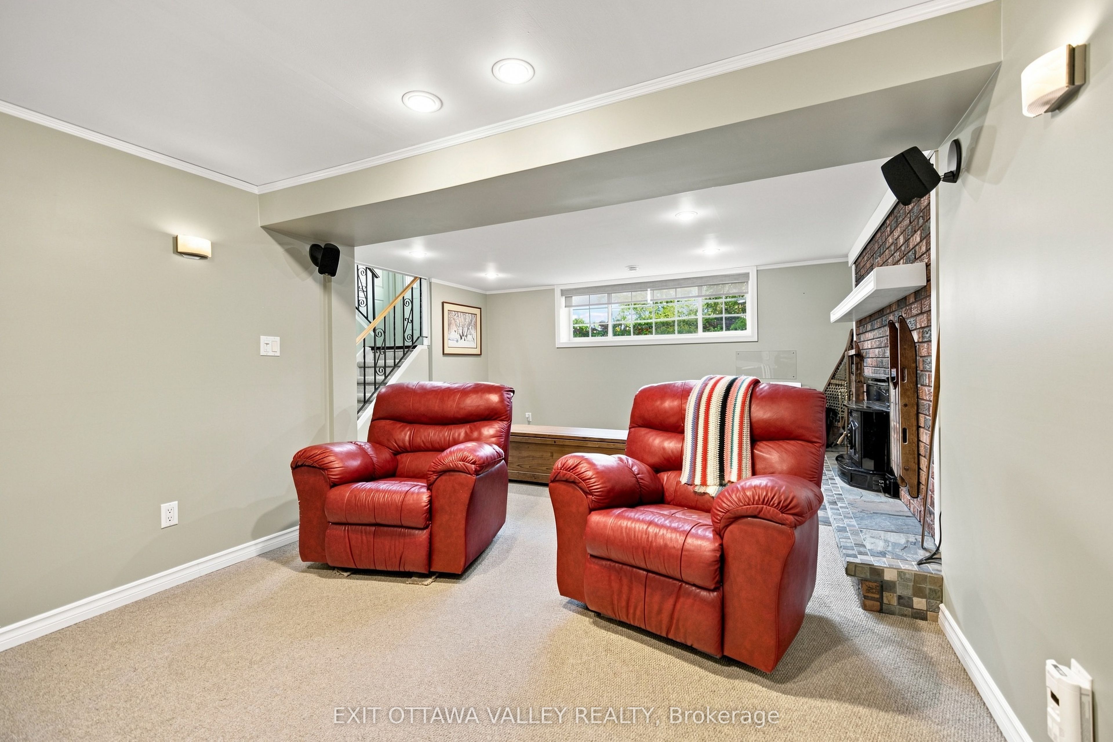 5 Valley Street Property Photo 46