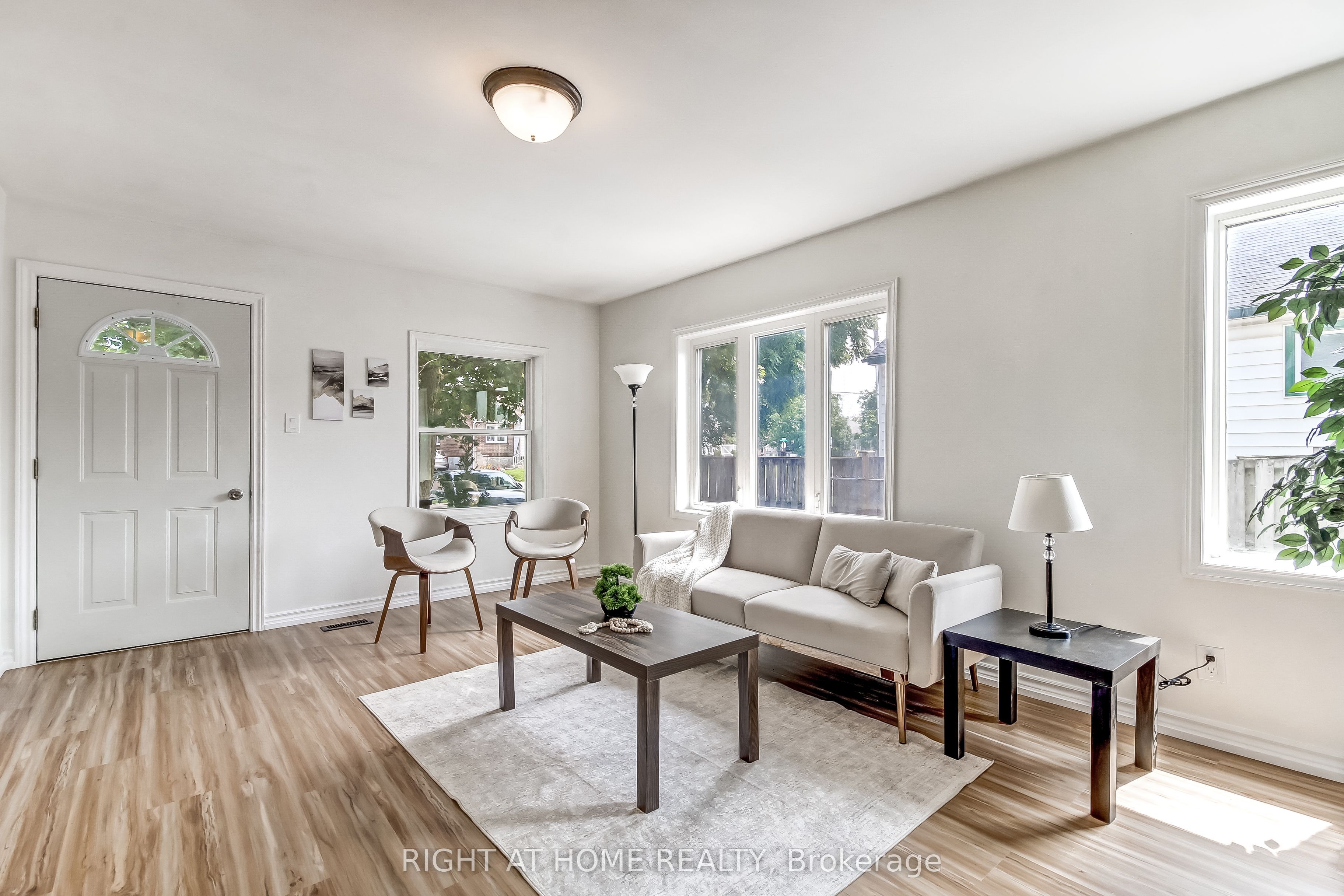515 Third Street Property Photo 7