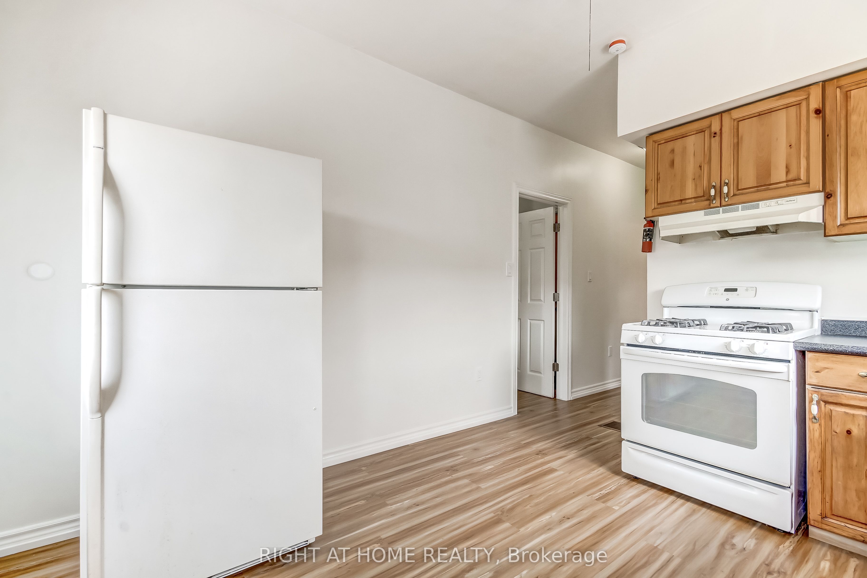 515 Third Street Property Photo 13
