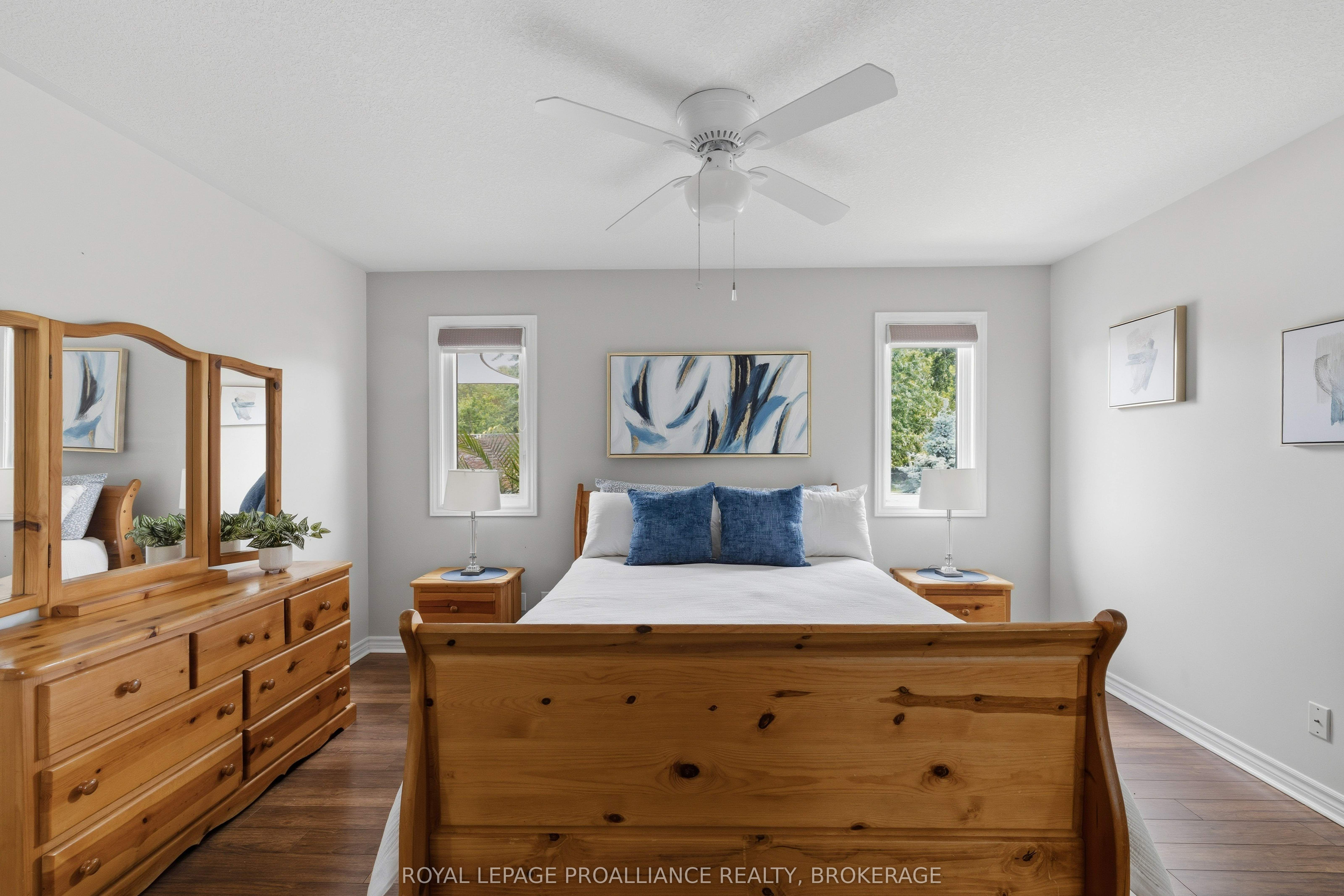 1094 Crossfield Avenue Property Photo 20