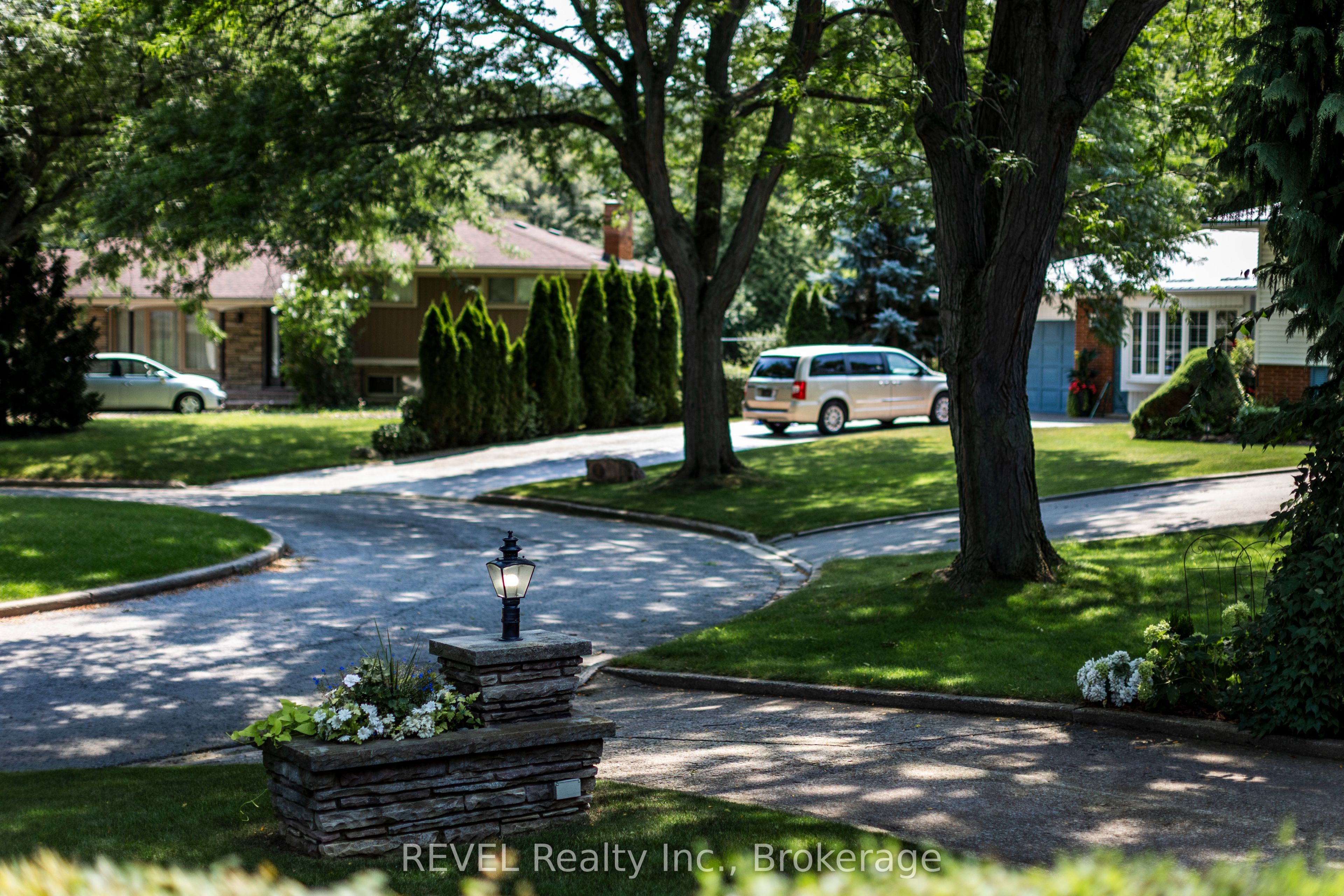 7 Glenayr Place Property Photo 8