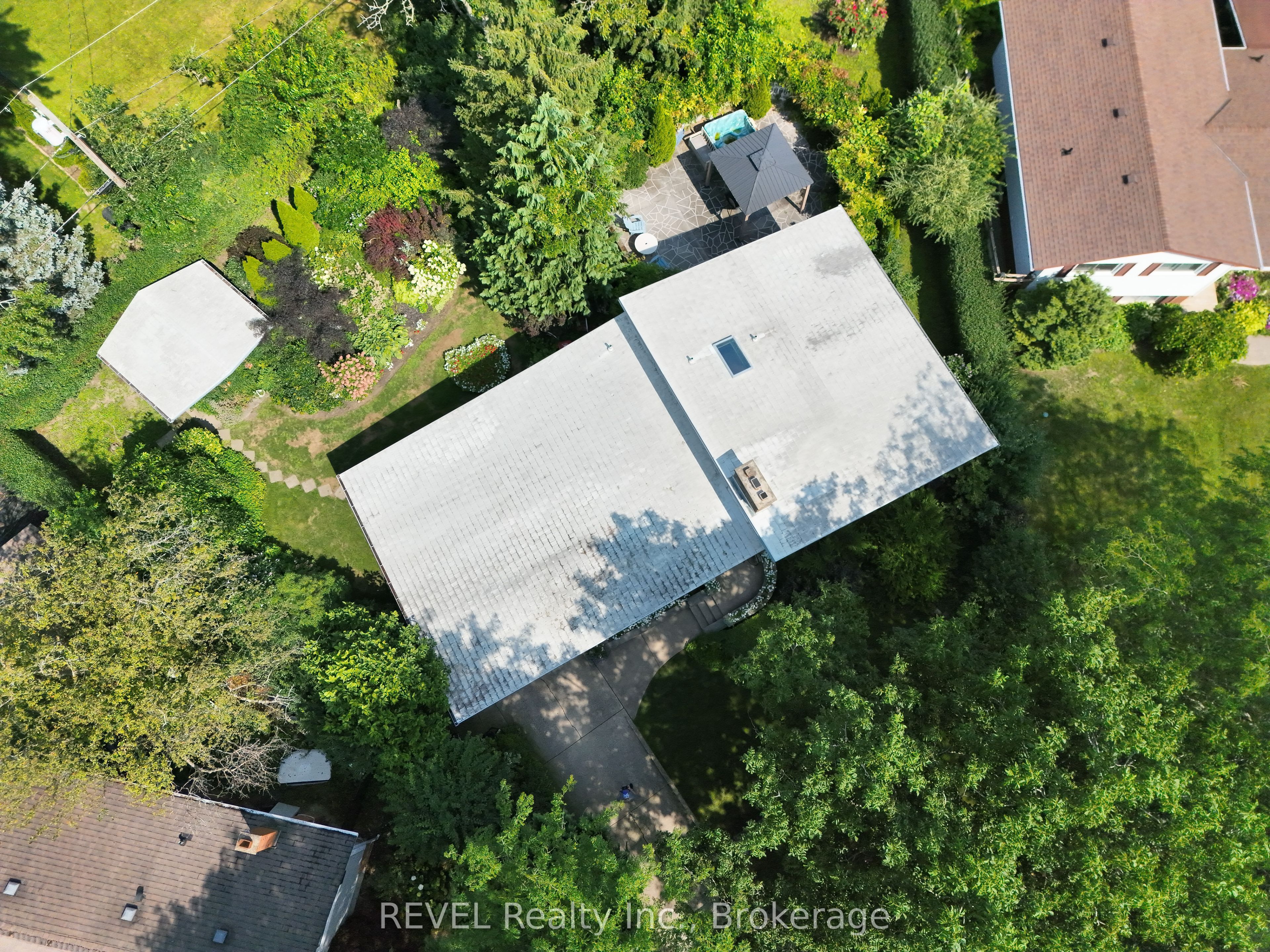 7 Glenayr Place Property Photo 49