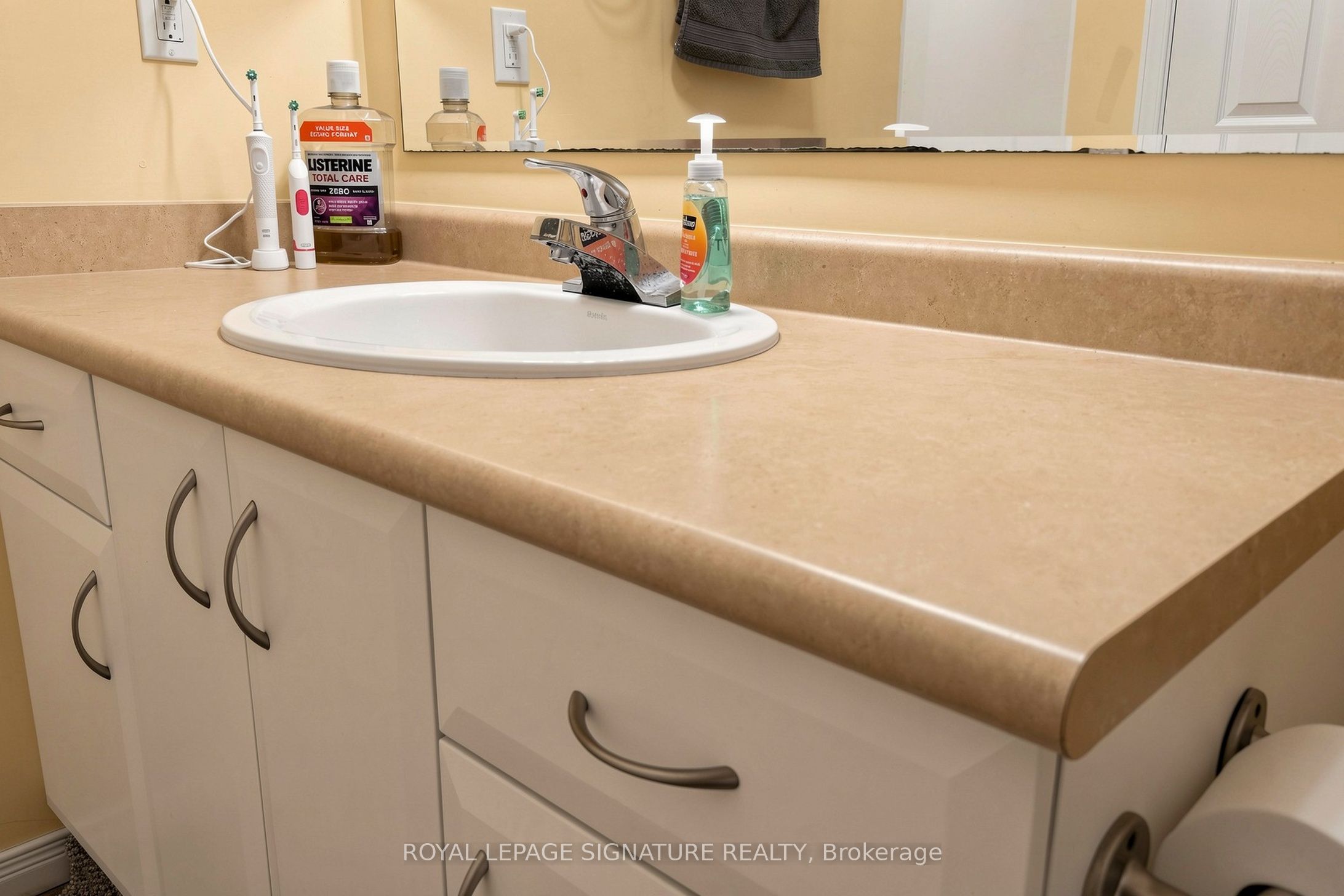 110 Activa Avenue A5 Property Photo 32