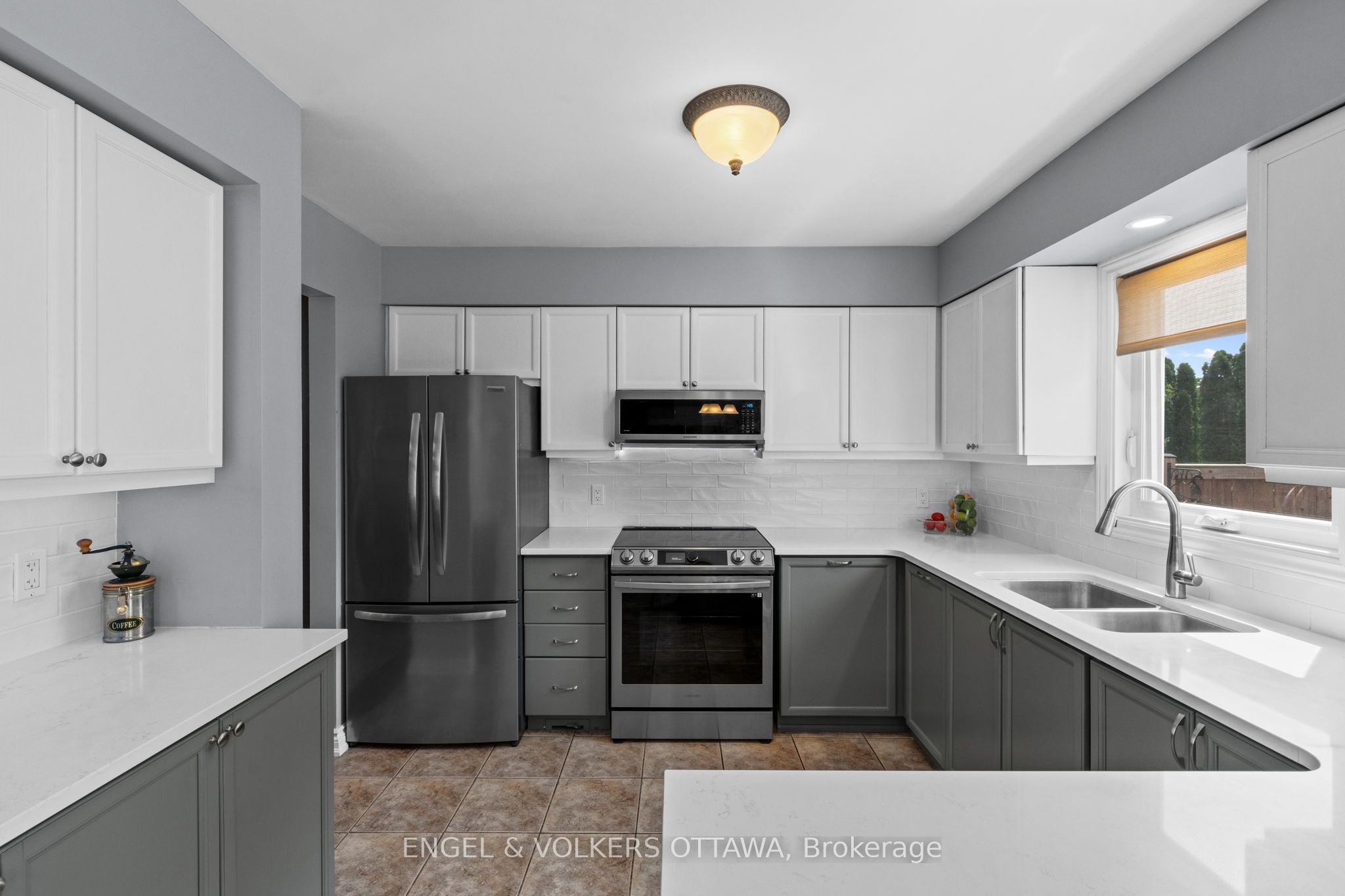 1602 Proulx Drive Property Photo 16