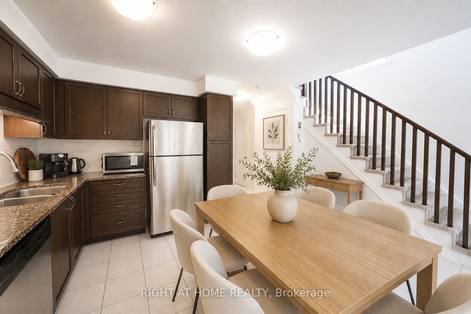 66 Arlington Crescent Property Photo 4