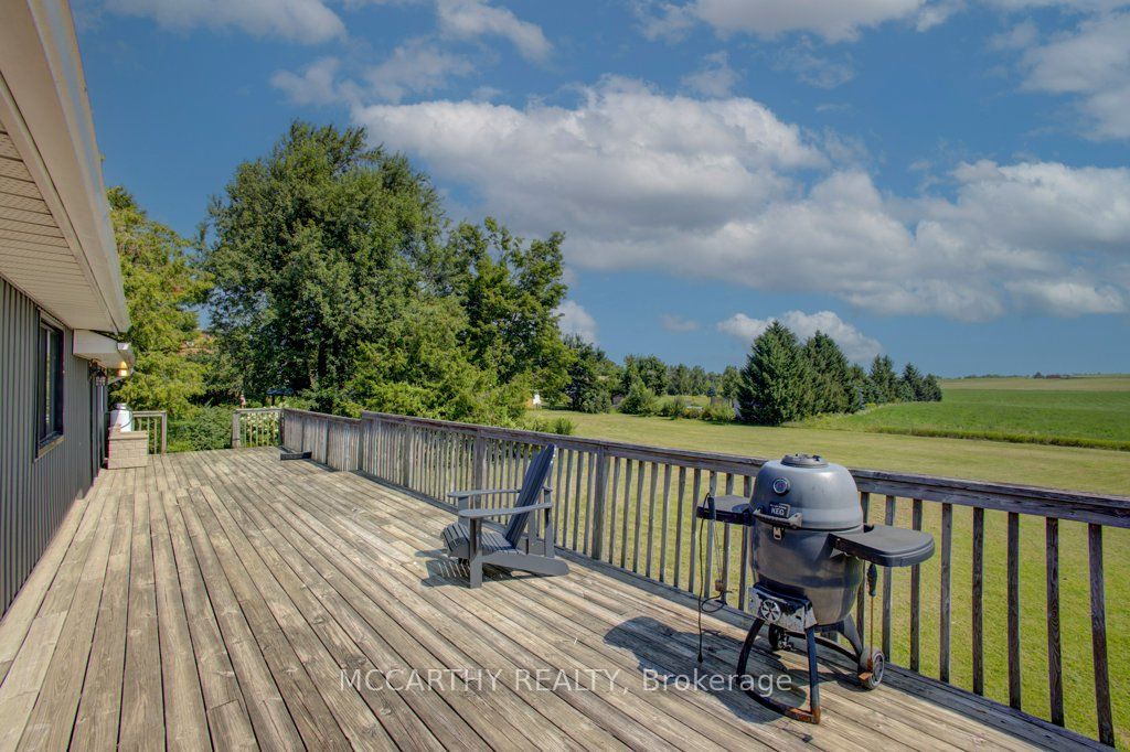 598297 2nd Line W Property Photo 45