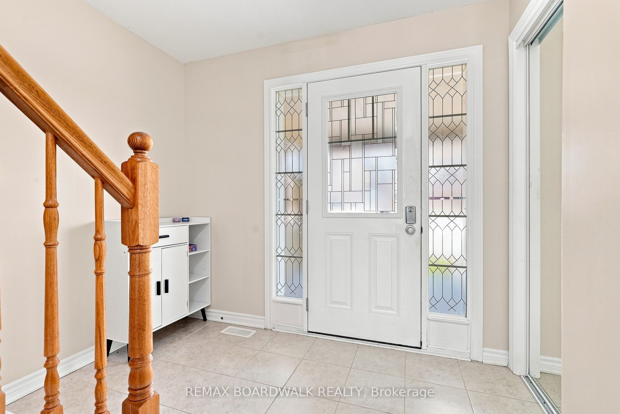 355 Sweetclover Way Property Photo 4