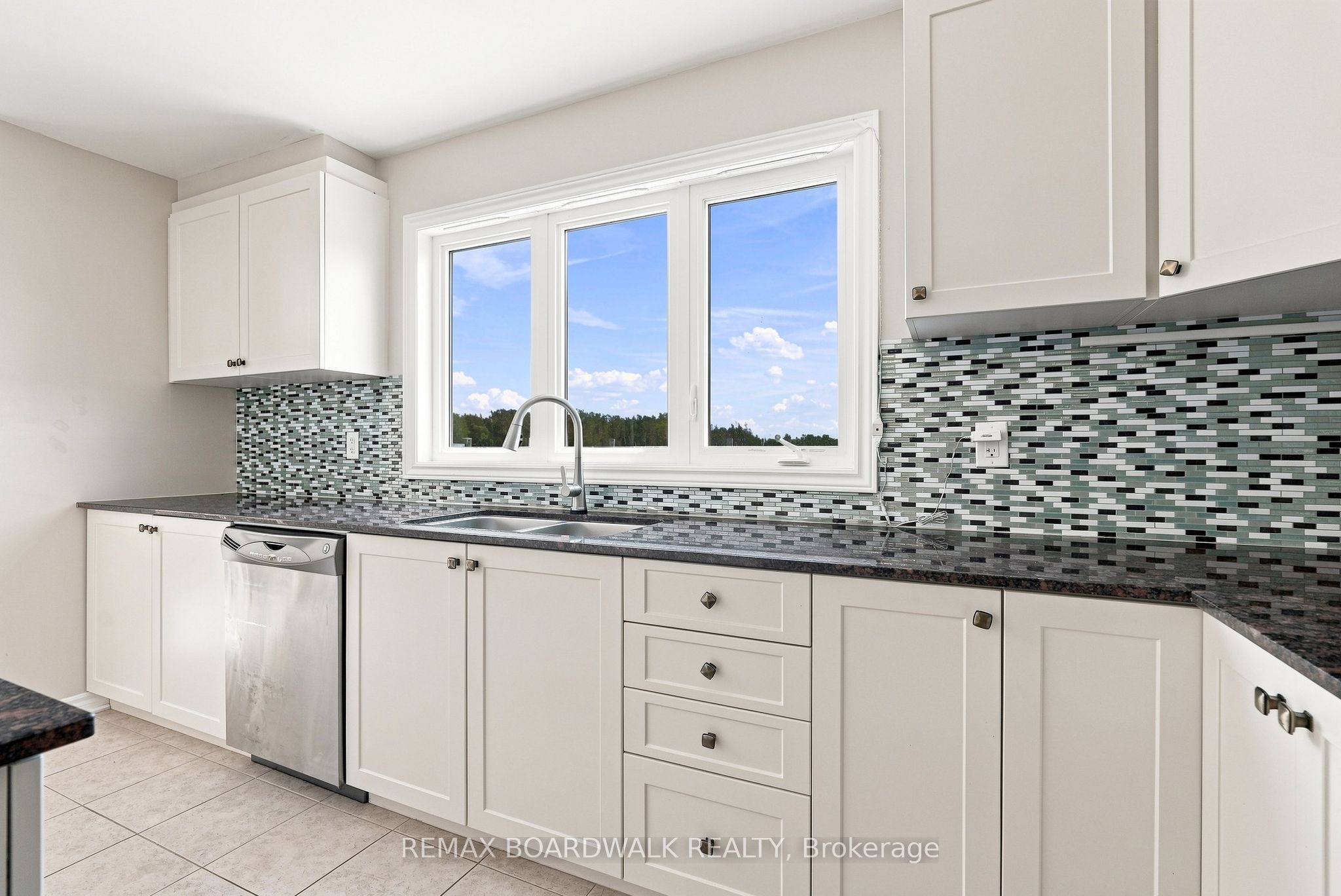 355 Sweetclover Way Property Photo 19
