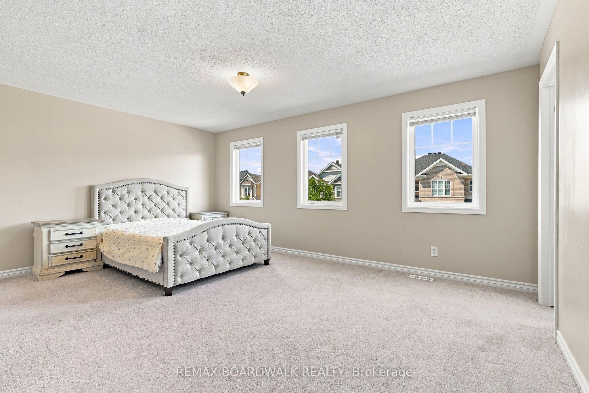355 Sweetclover Way Property Photo 26