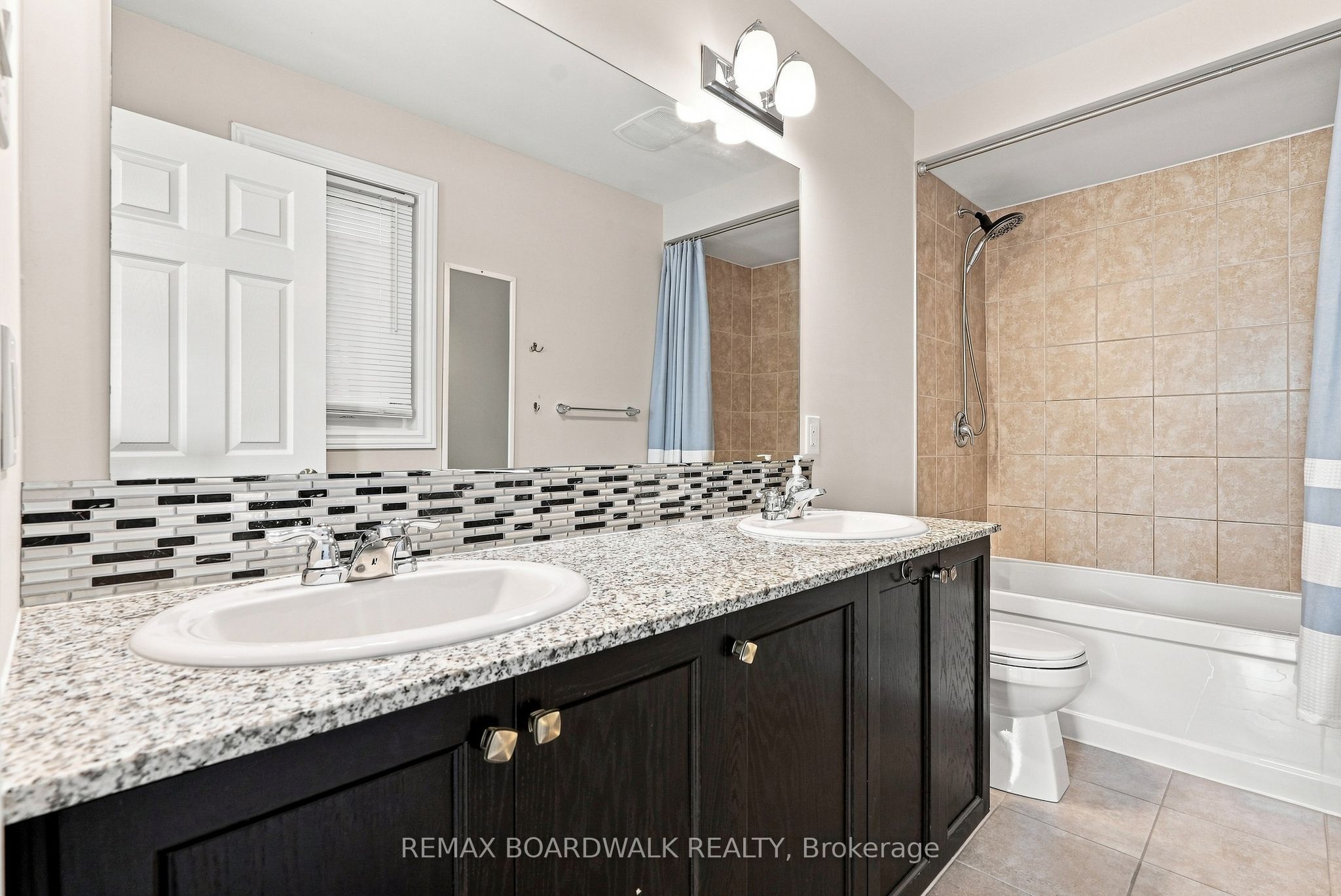 355 Sweetclover Way Property Photo 28