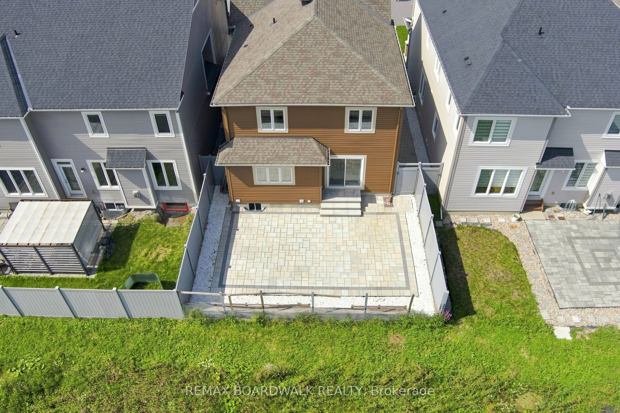 355 Sweetclover Way Property Photo 43