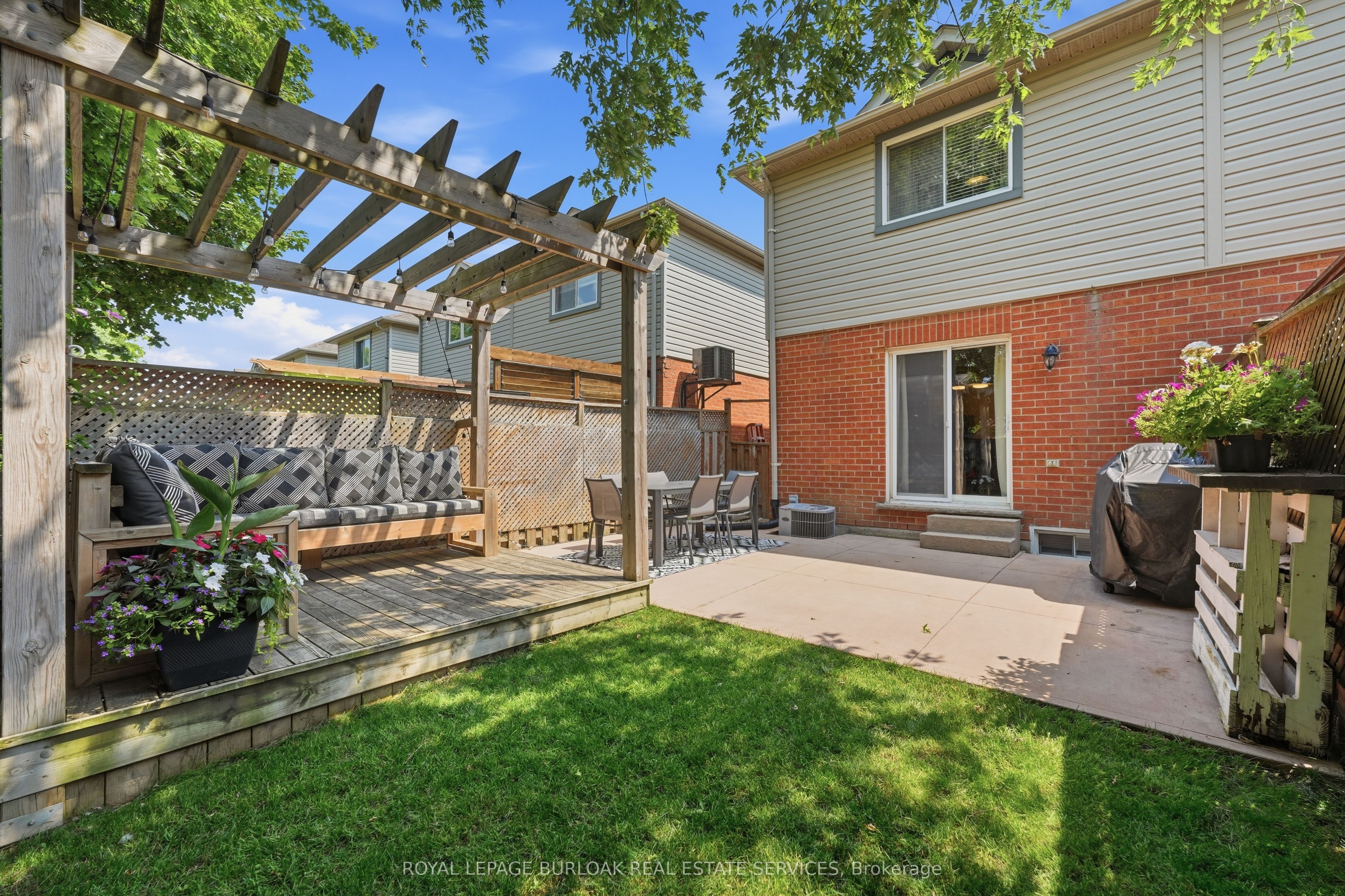 27 Bronte Court Property Photo 27