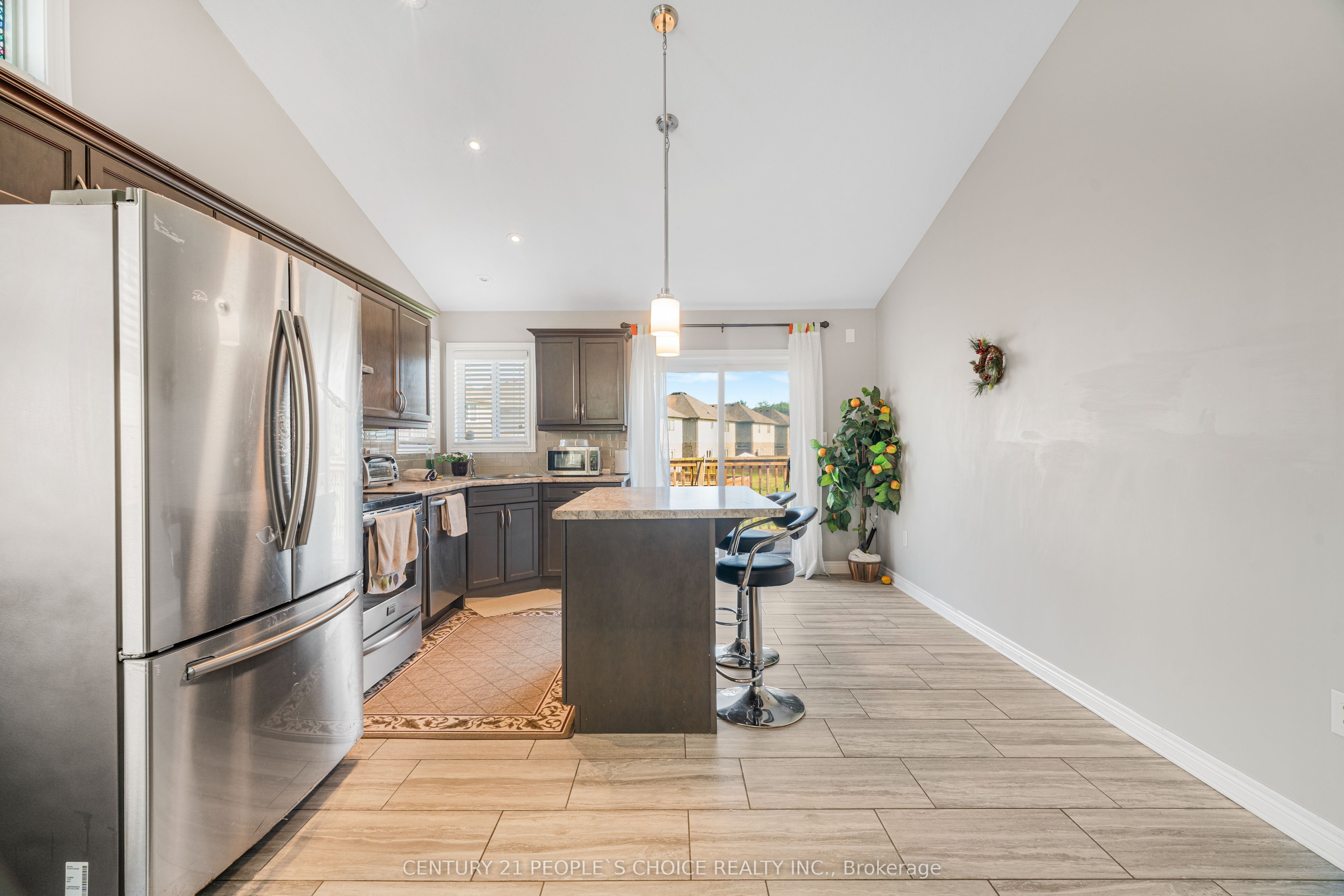 6534 Sam Iorfida Drive Property Photo 11